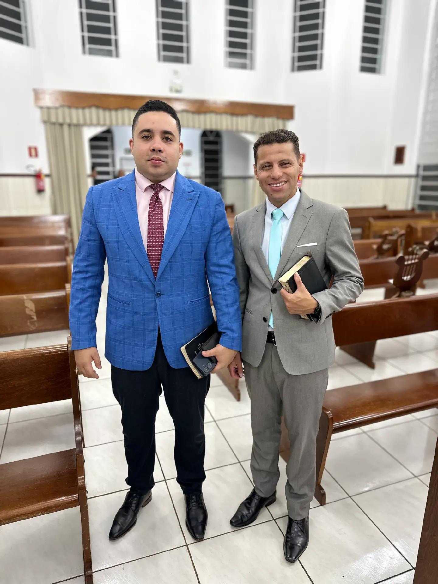 @Lucas Molina