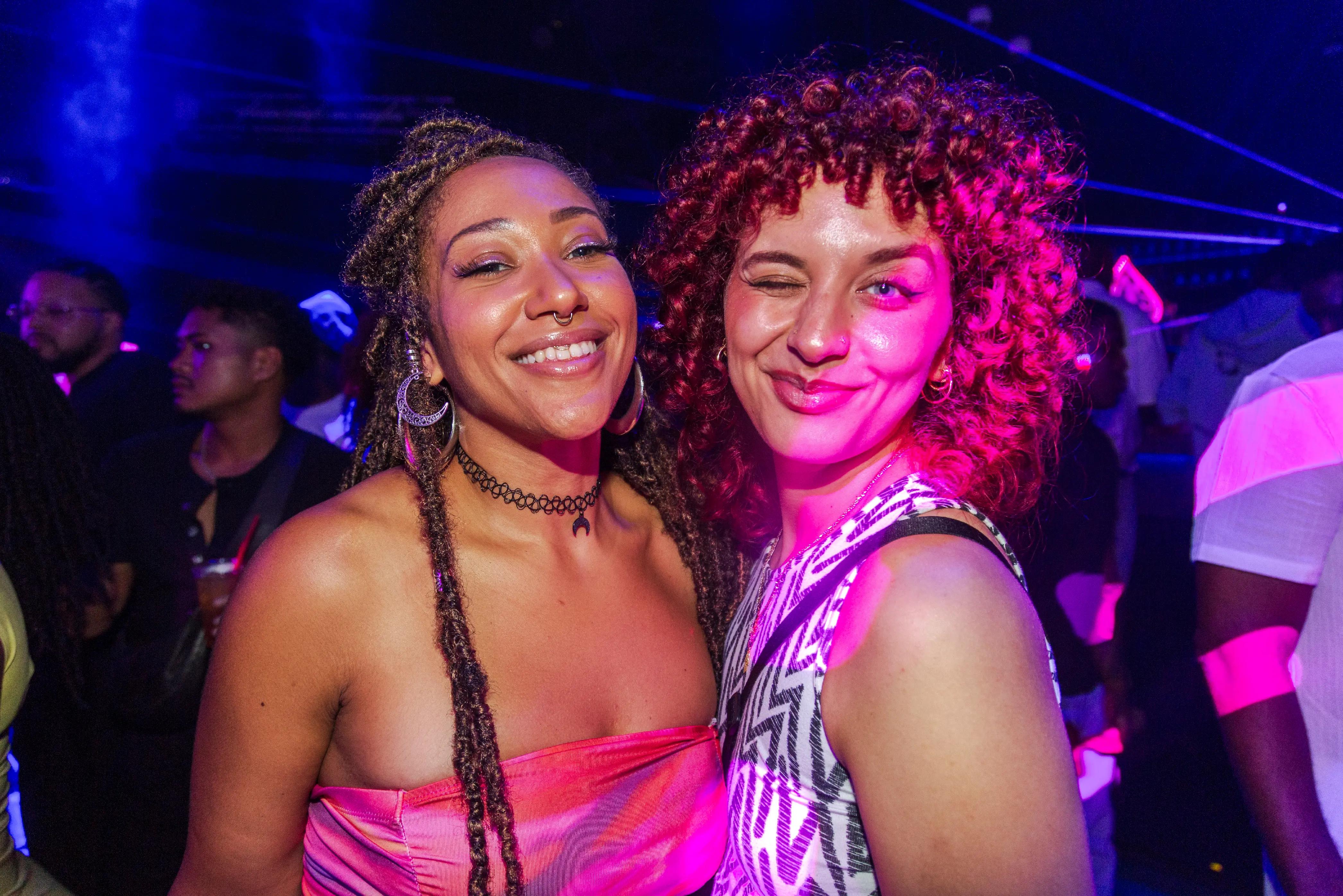 @R3clublounge
