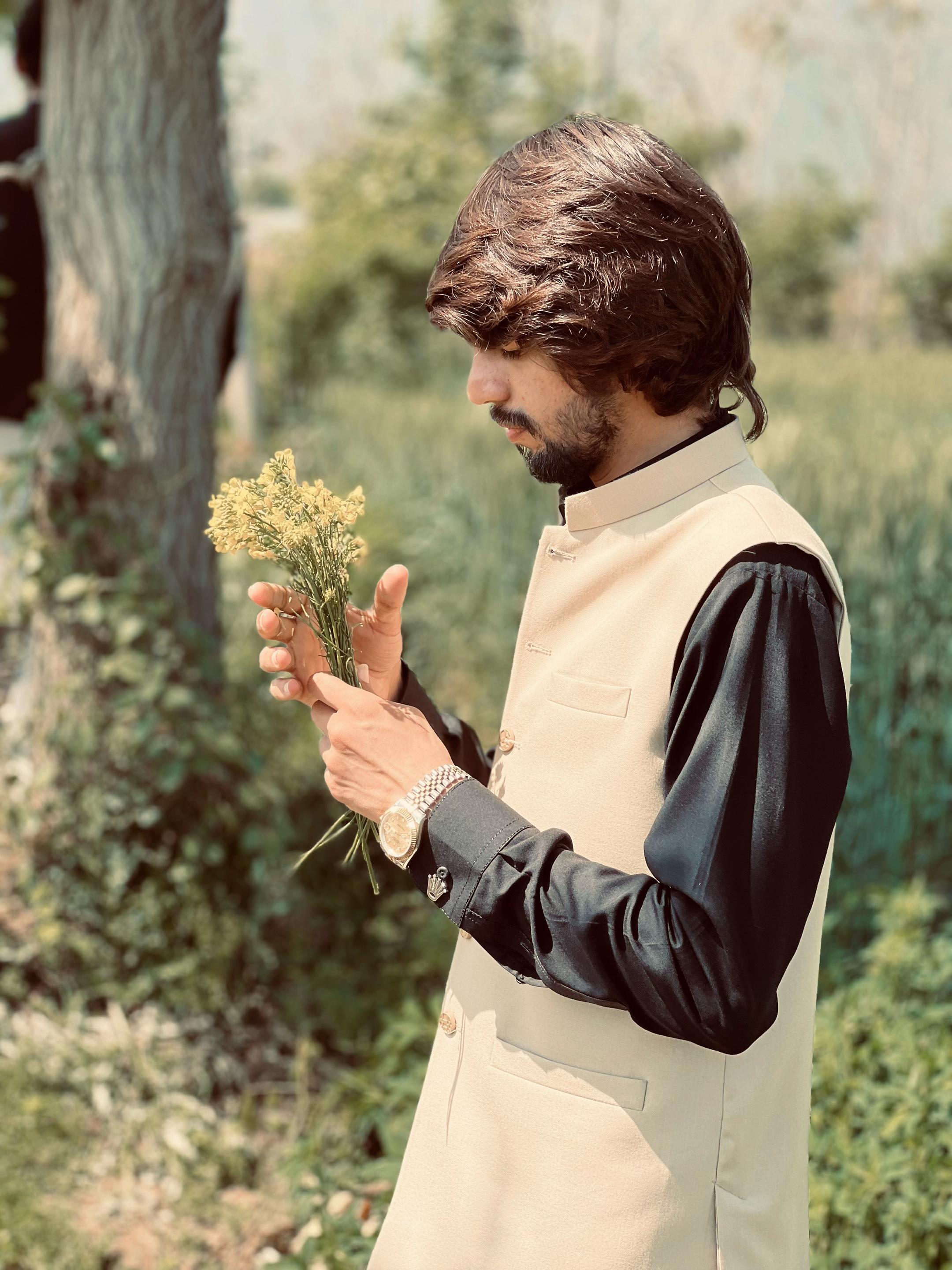 @KHAN🥀