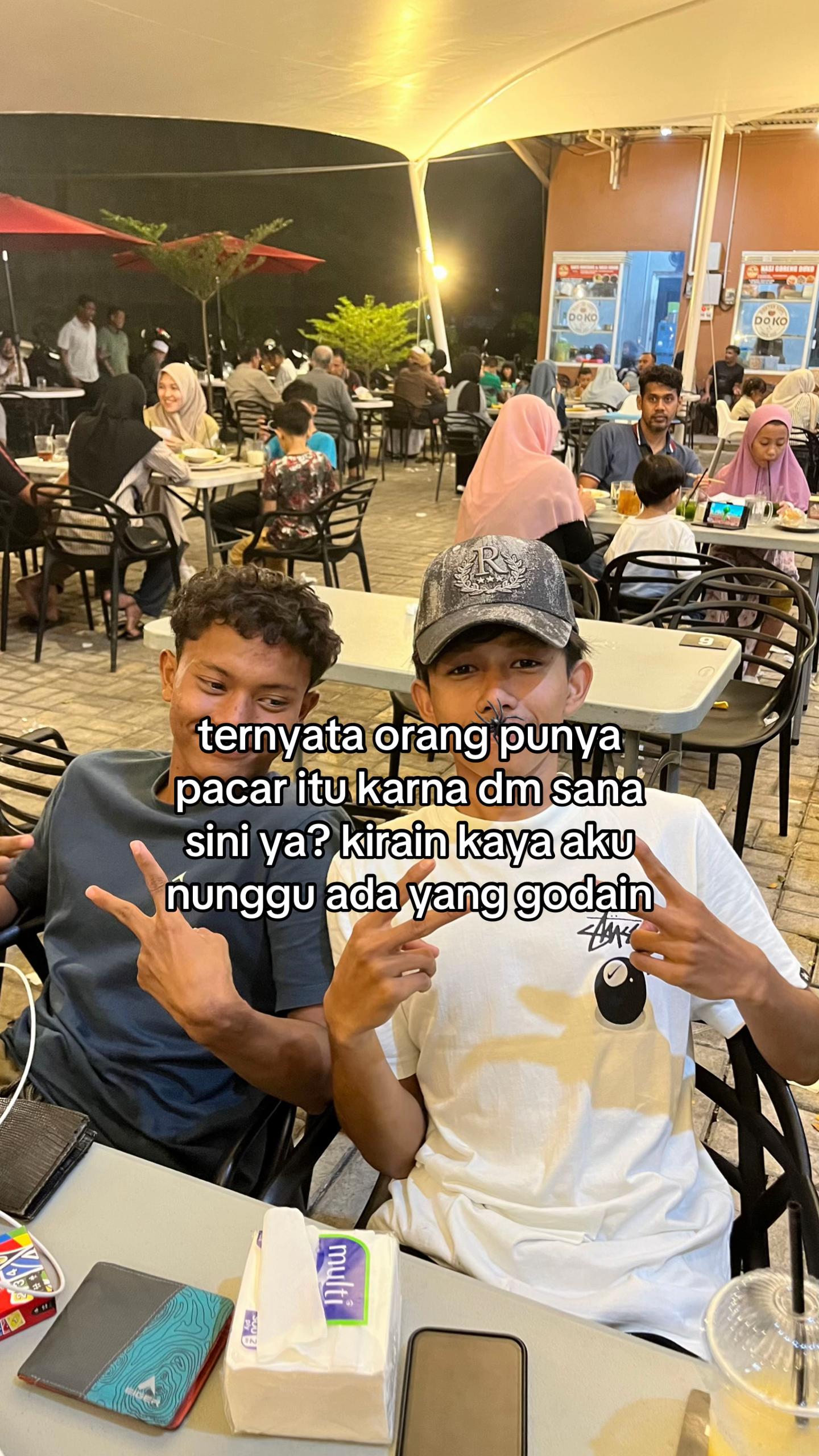 @viie.