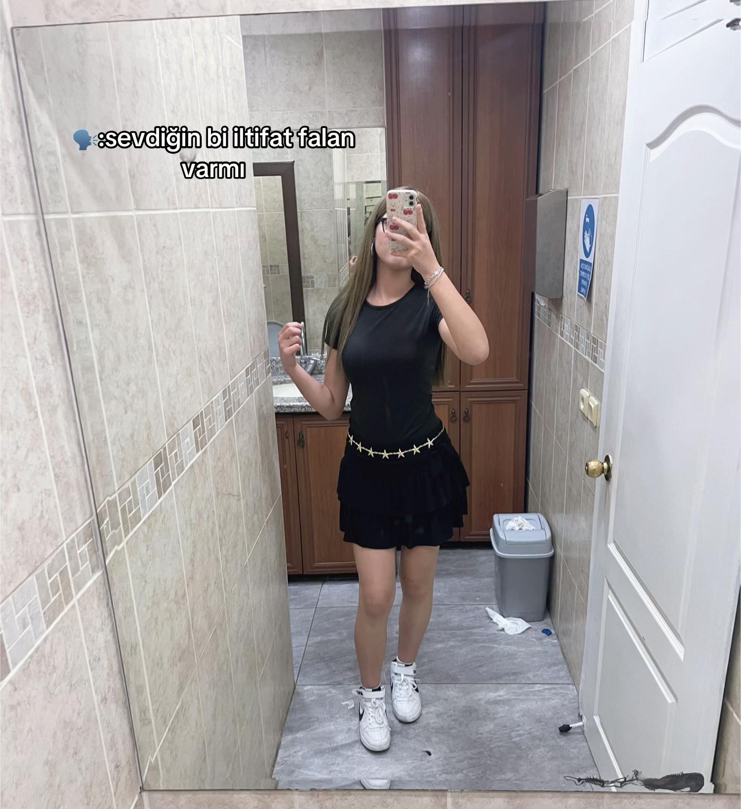 @userrroxx01