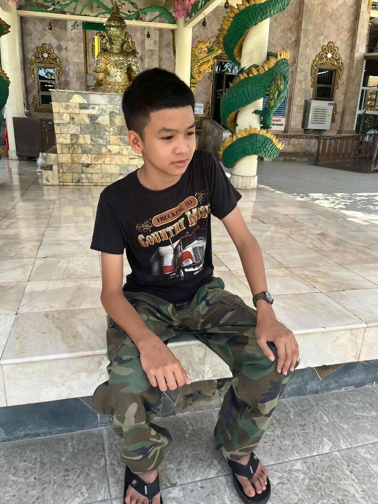 @นาย‘ นพรัตน์