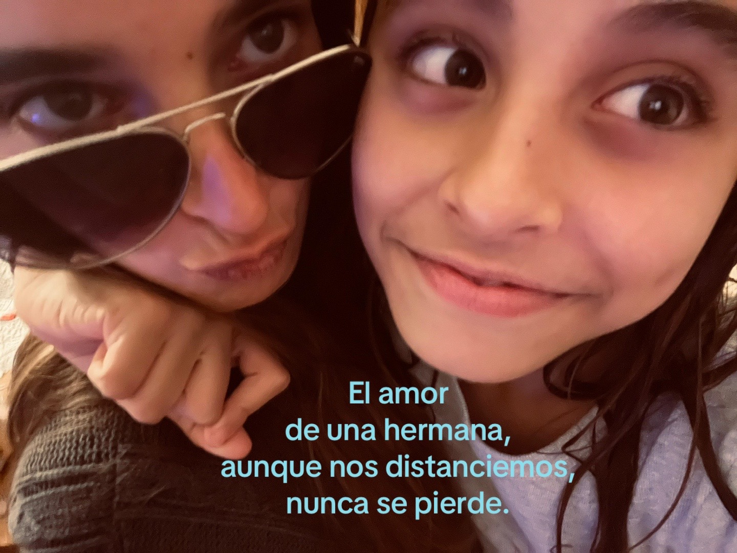 @Ximena González