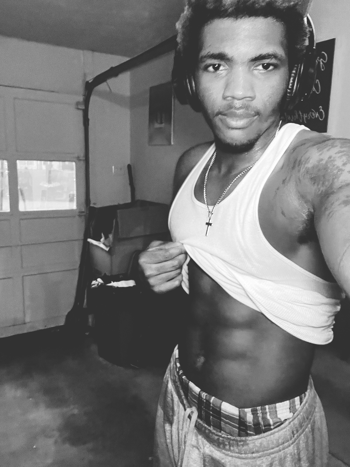 @Rocky | Author