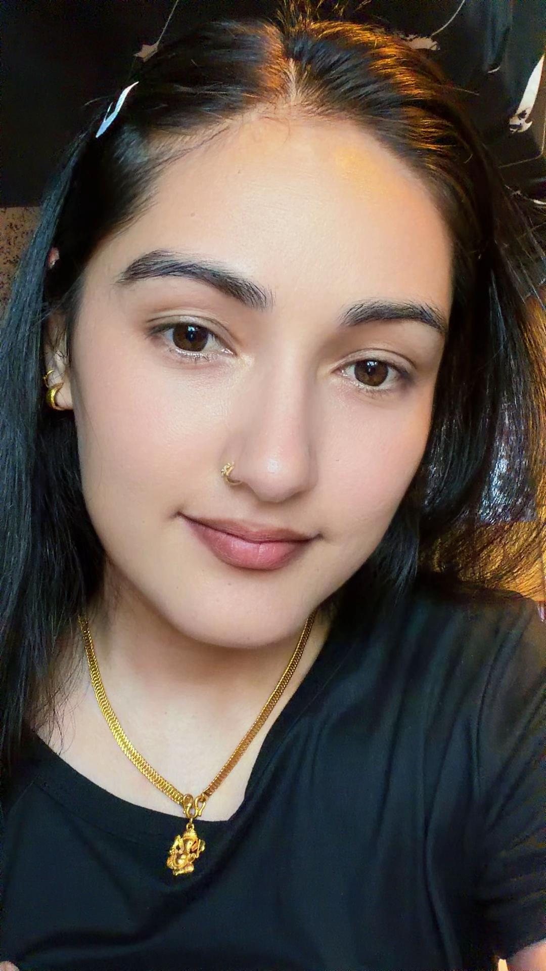 @Rojina.khatri๐ฉโค๏ธ๐๐จ๐ญ๐ท