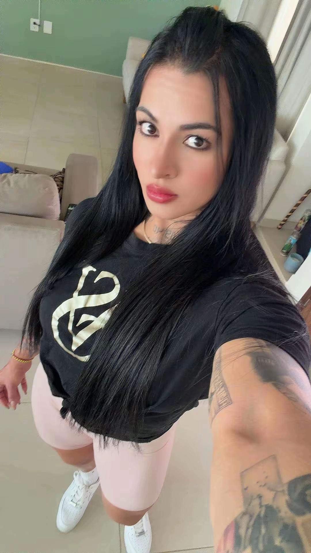 @Monserrat Bustos