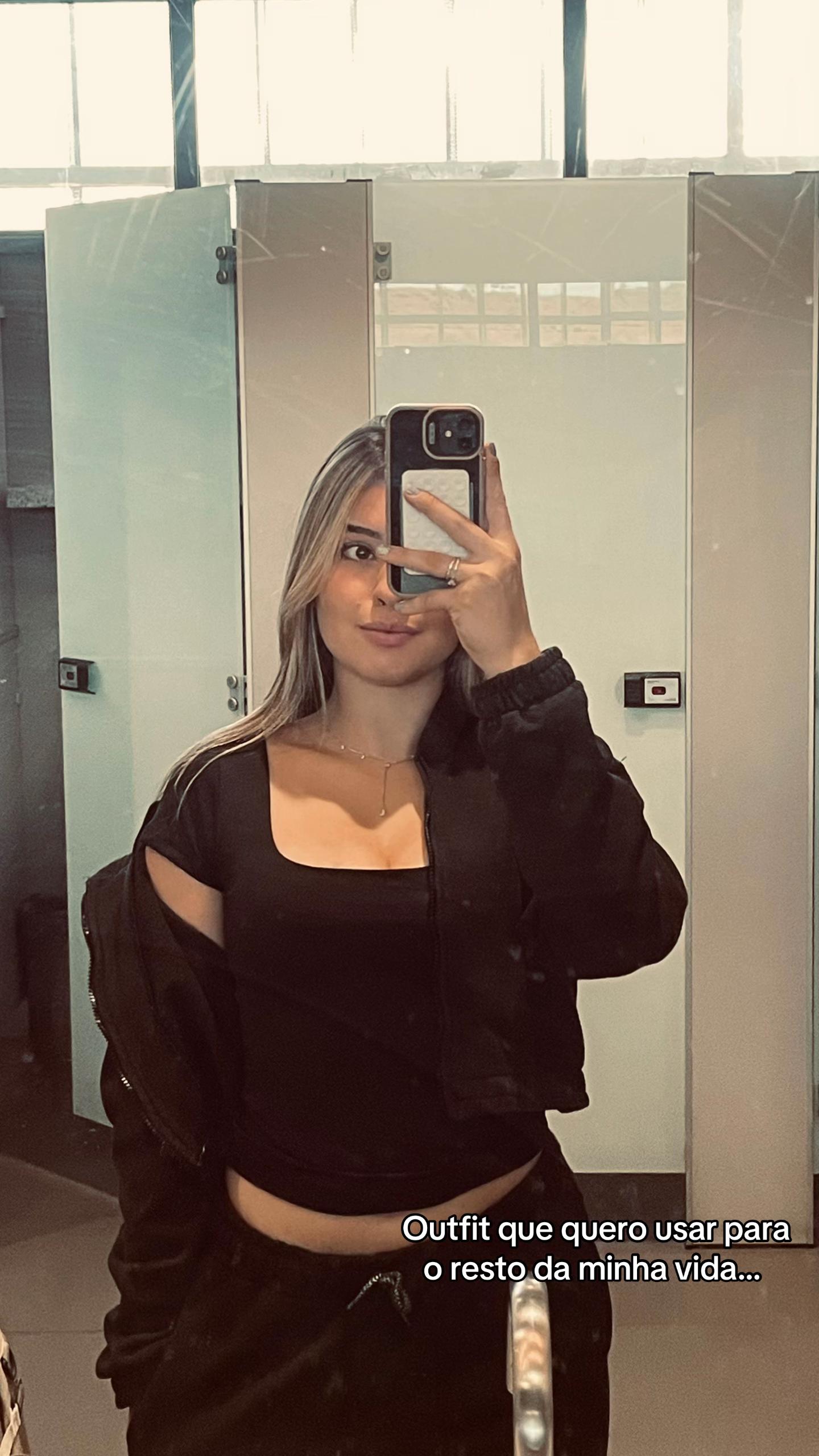 @Anamelooo