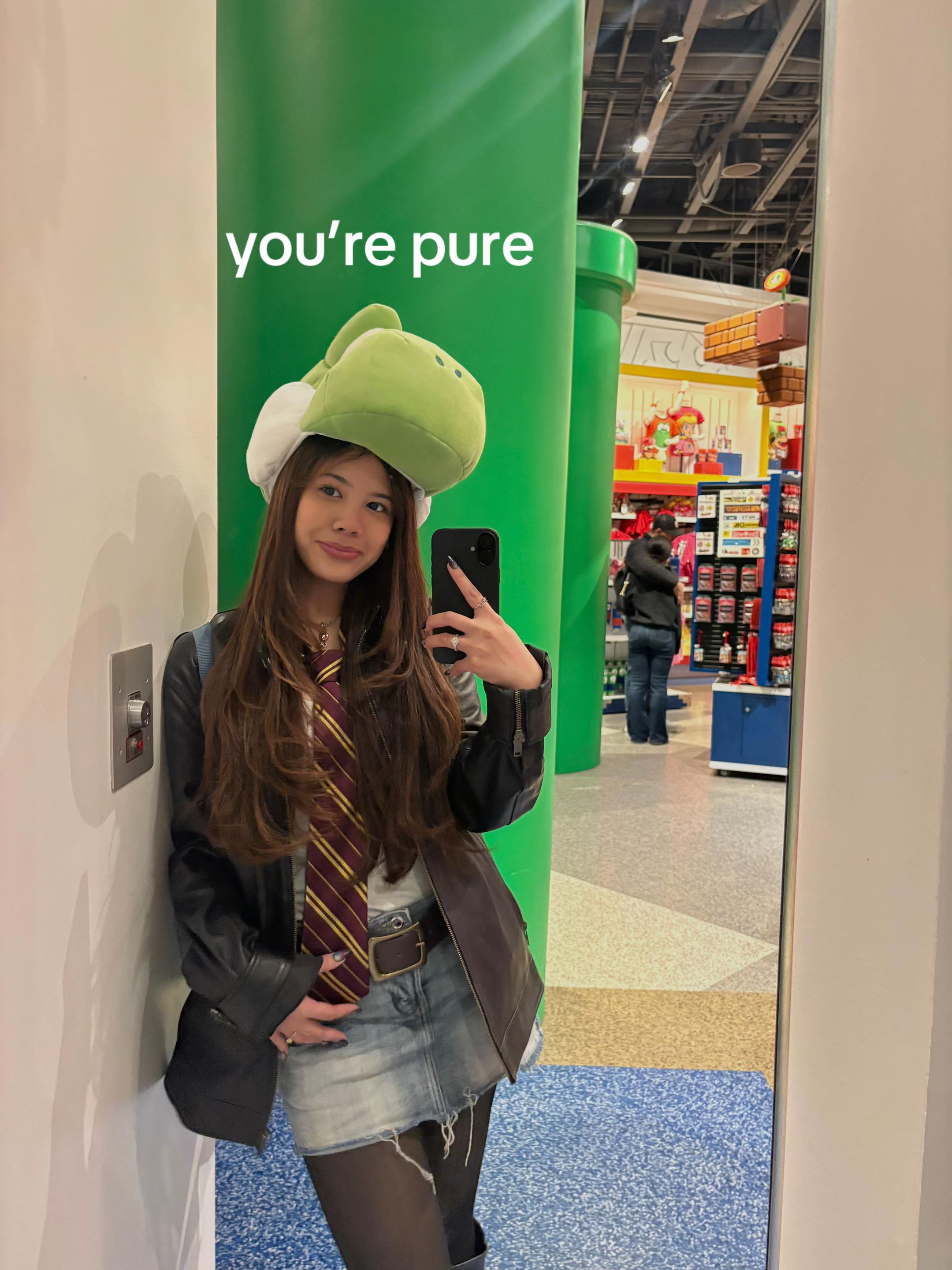 @ツ