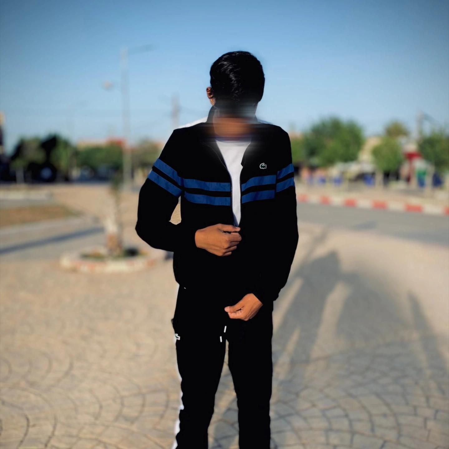 @Abd&oslash;u Ch
