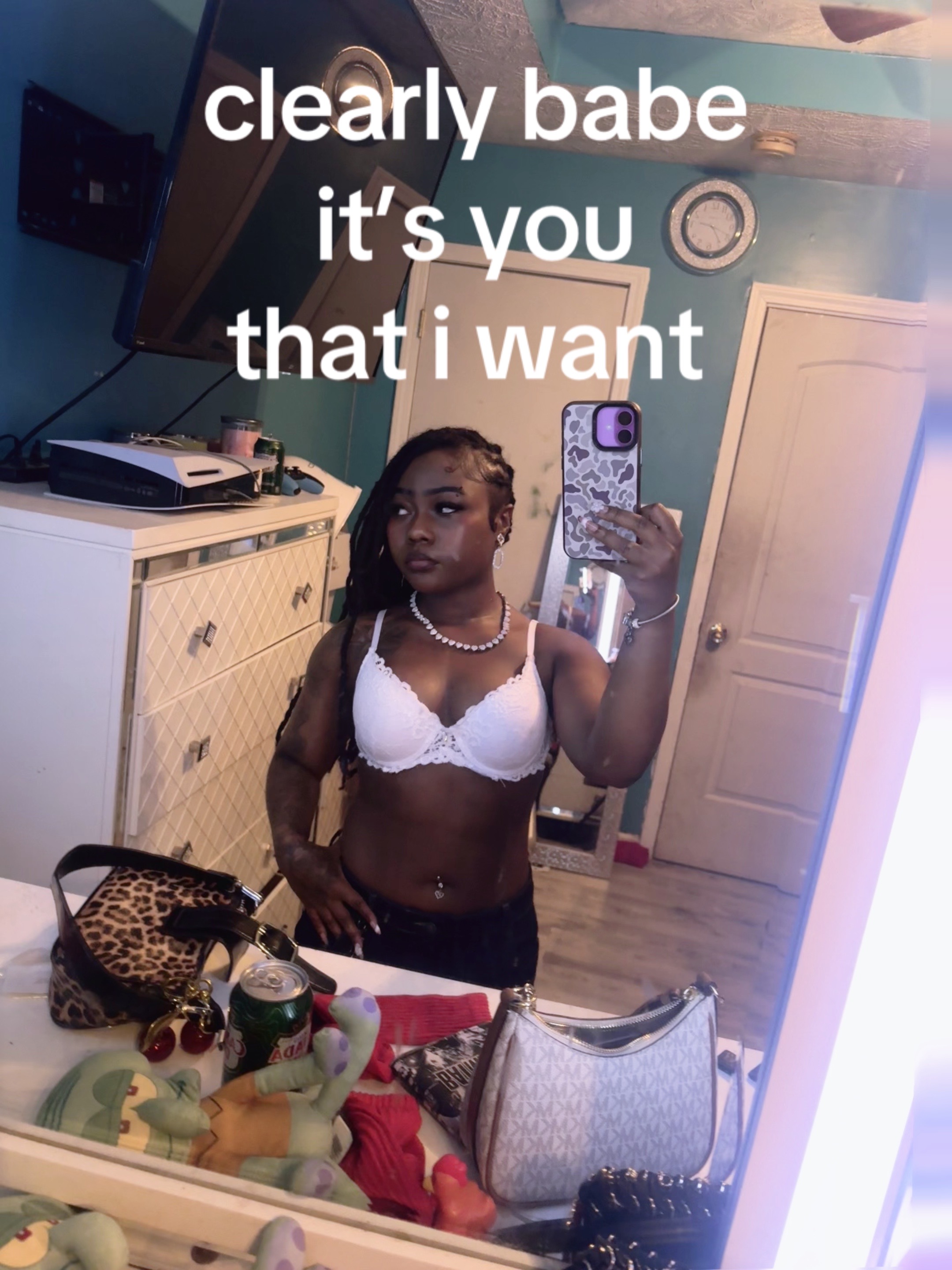 @⃟