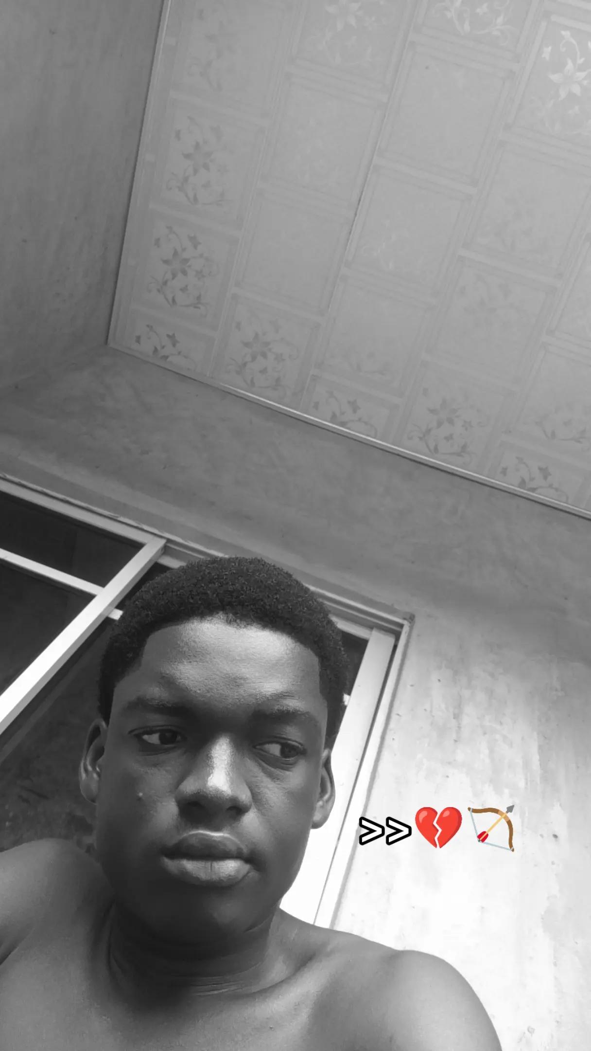 @❄️FLY BOY 🚀🤡