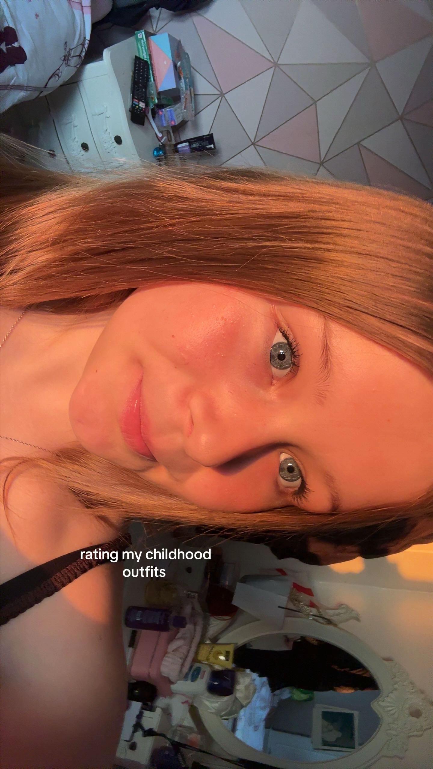 @𝐓 𝐈 𝐋 𝐋 𝐘 🩶