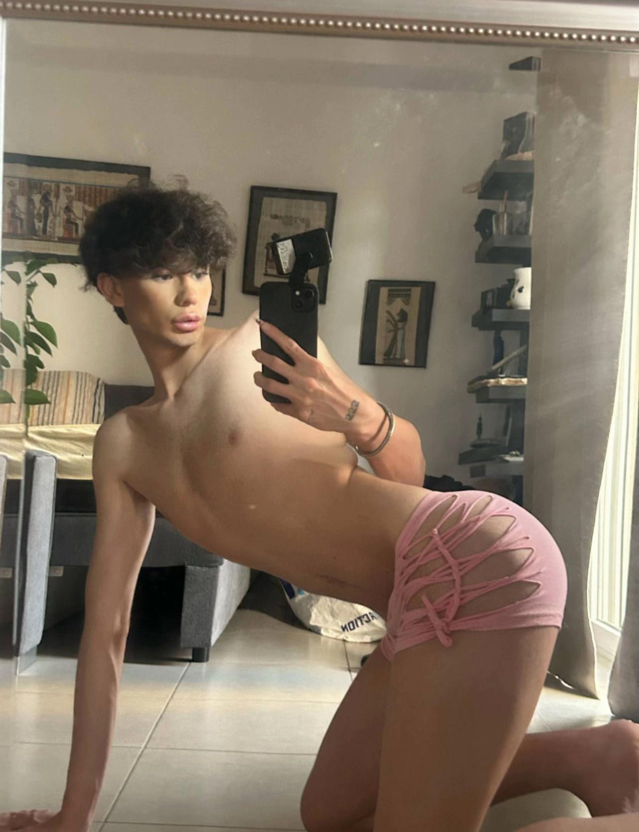 @twinklidya
