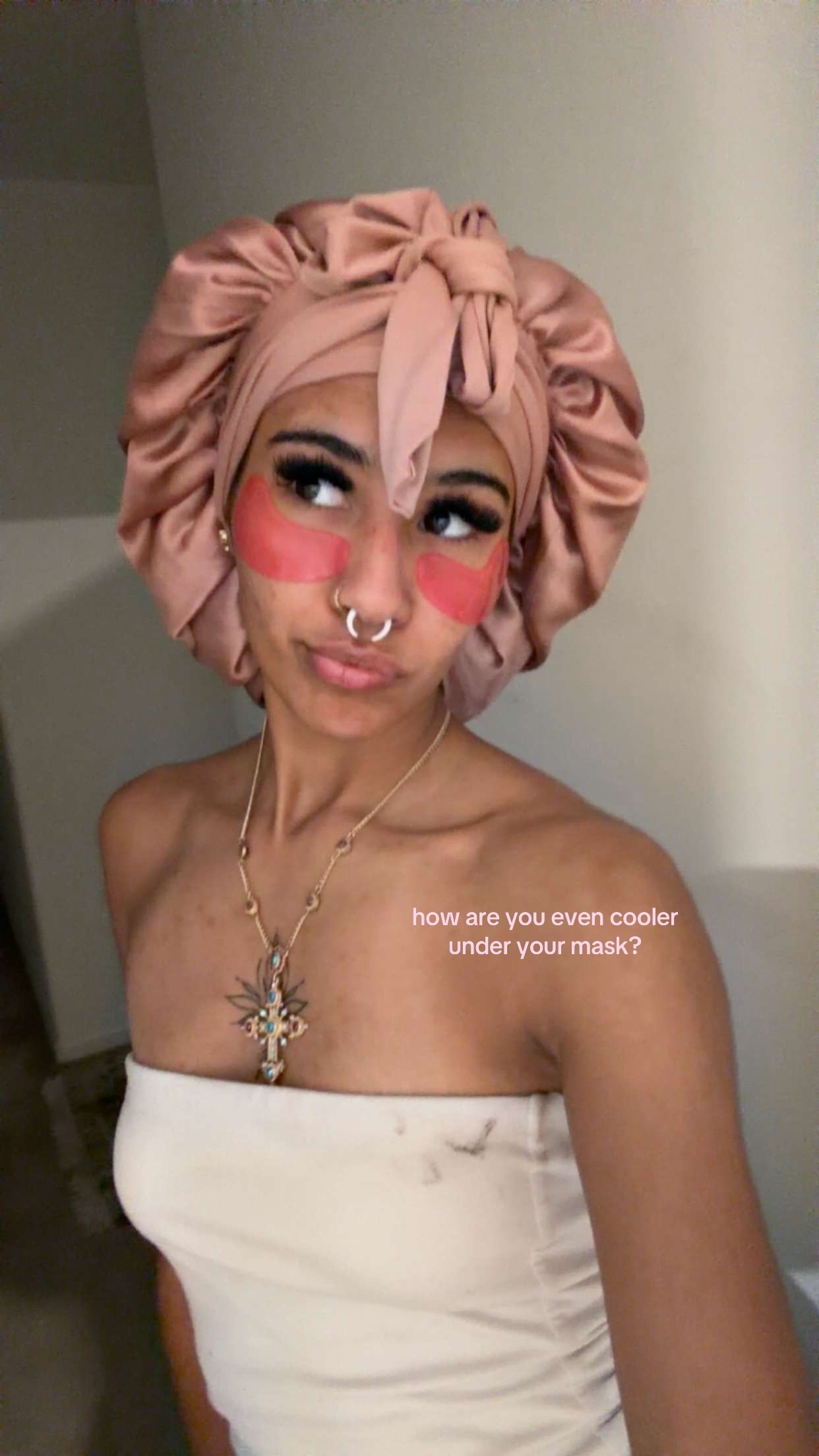 @lolasyk_
