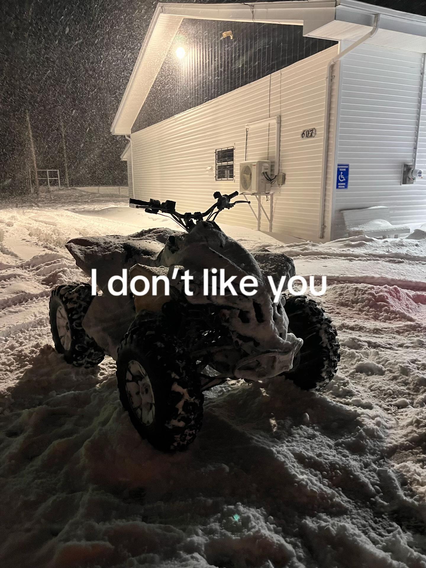 @That_ White can am