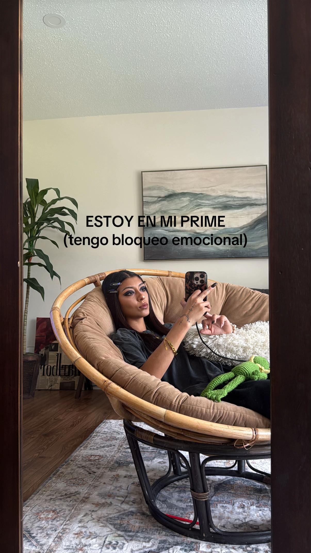 @Ojos tristes