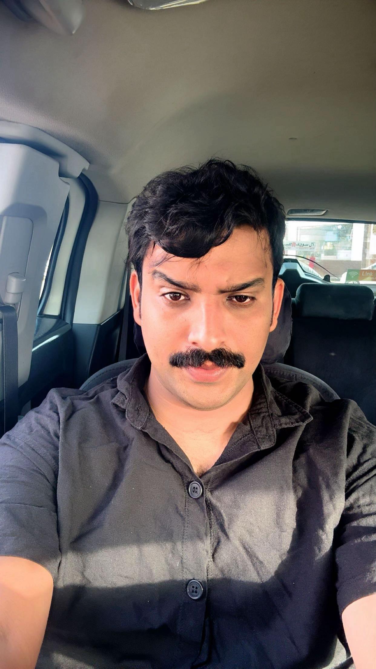 @🦅العزووف🦅….🩵