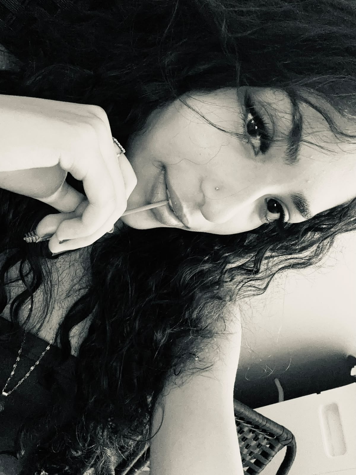 @Ágatha