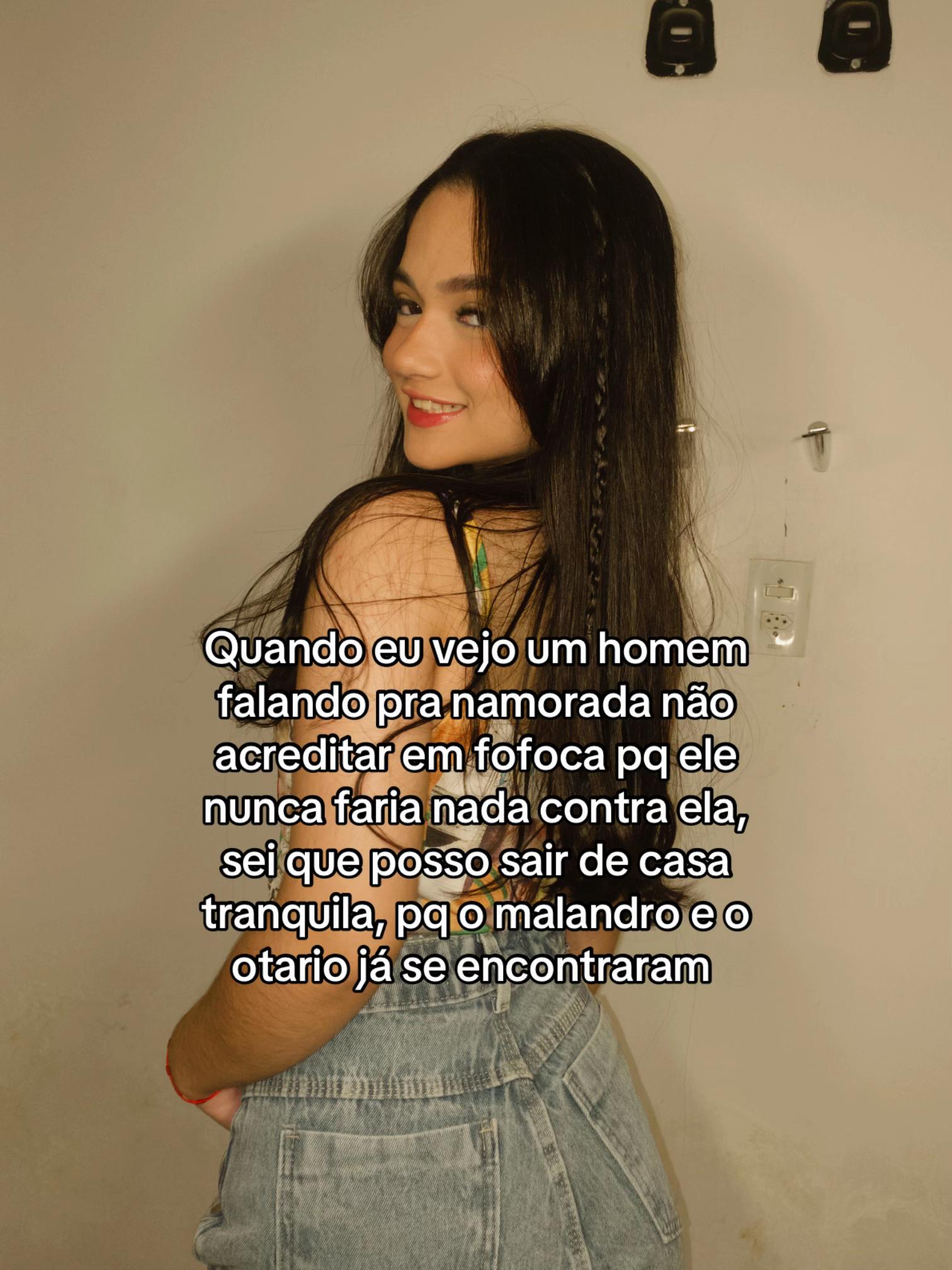 @vitoriaaflorenc._
