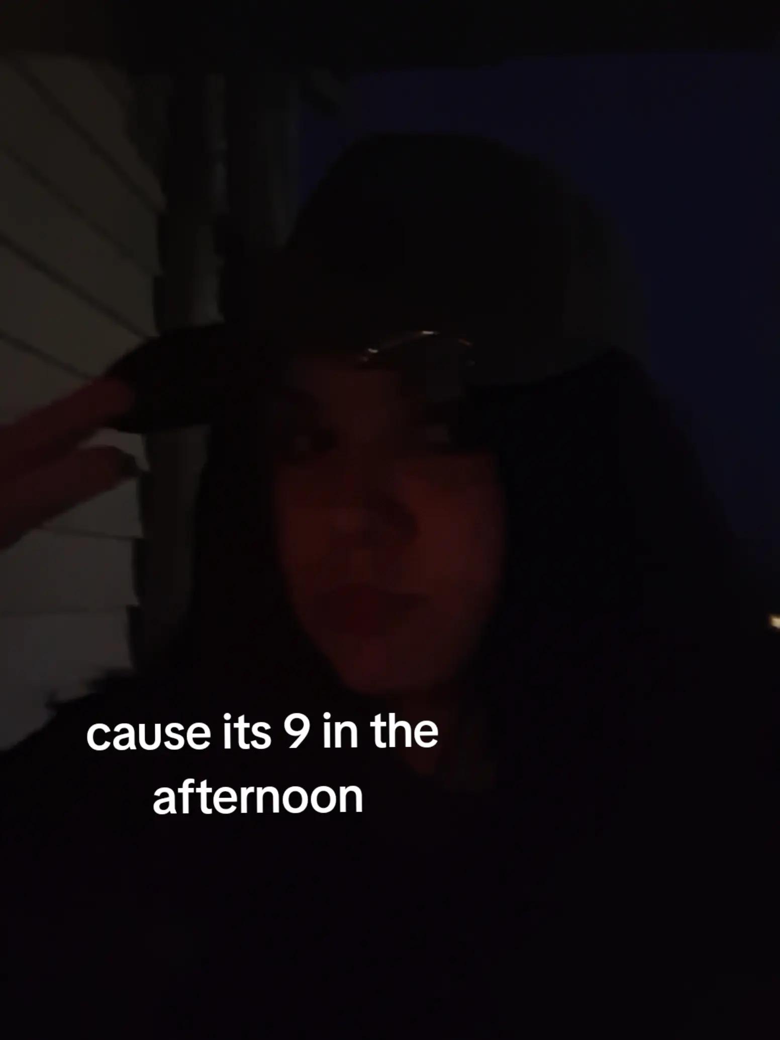 @🦄