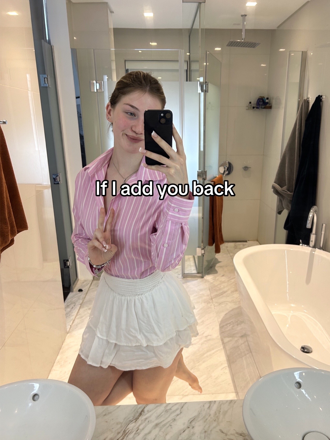 @Kellyyy