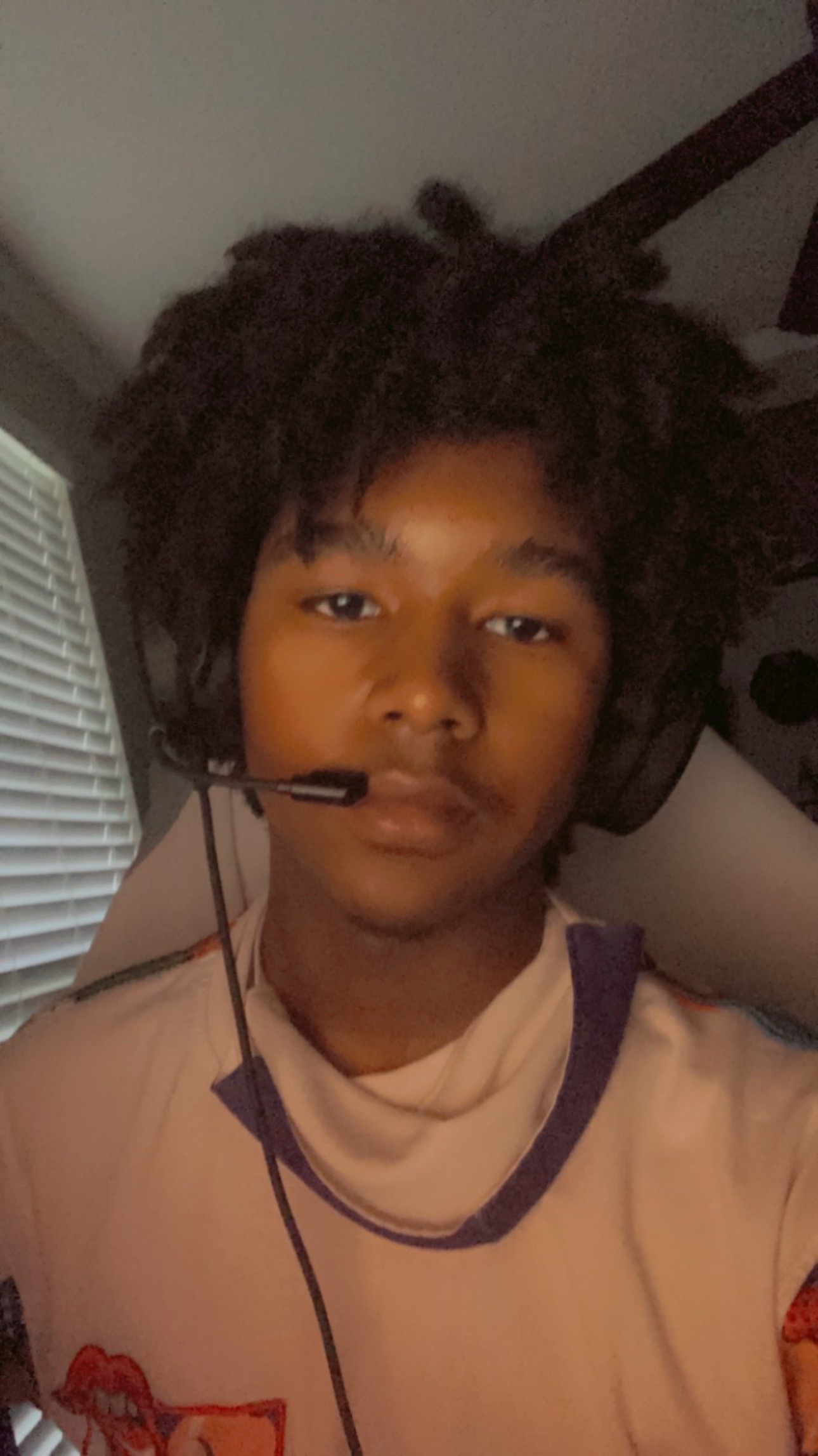 @lyoshir