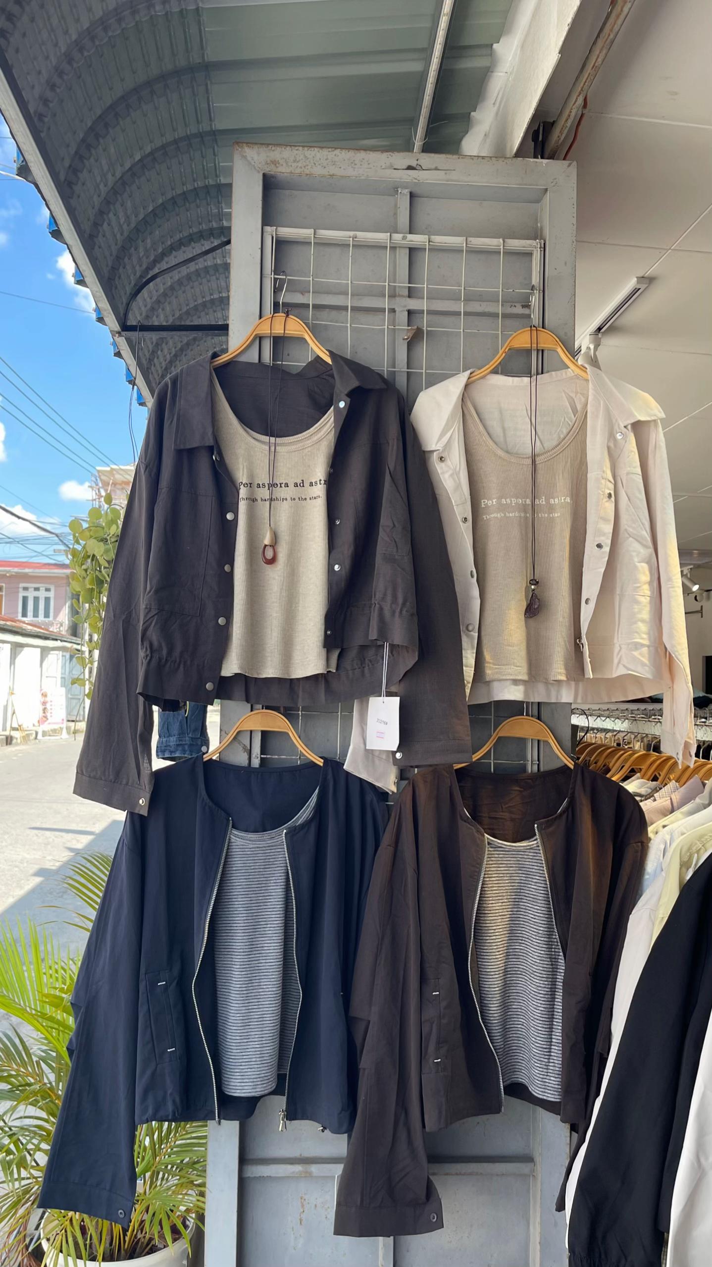 @Kit Kit Clothing(Tgi)