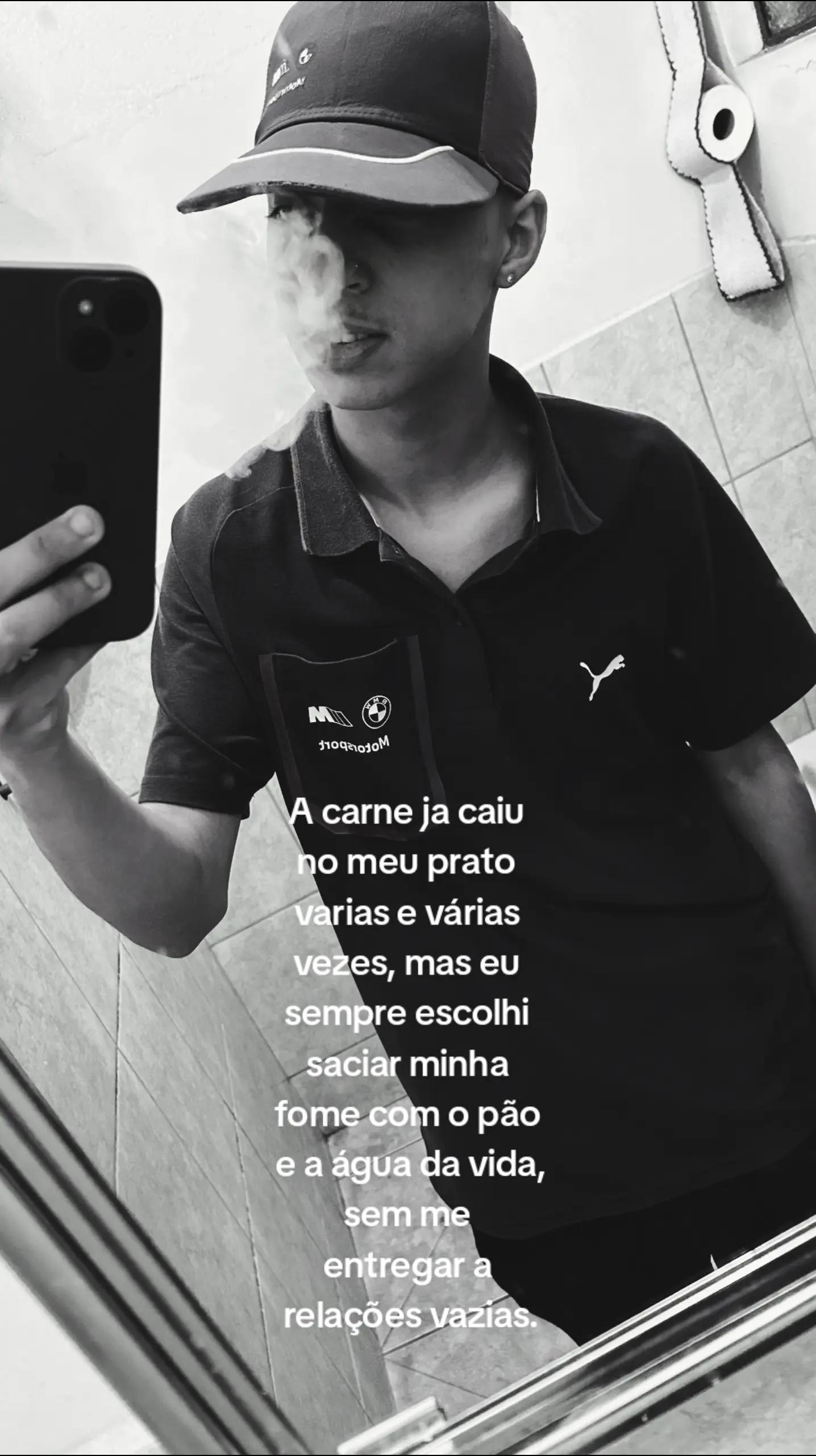 @_Araujo_7f&eacute;_