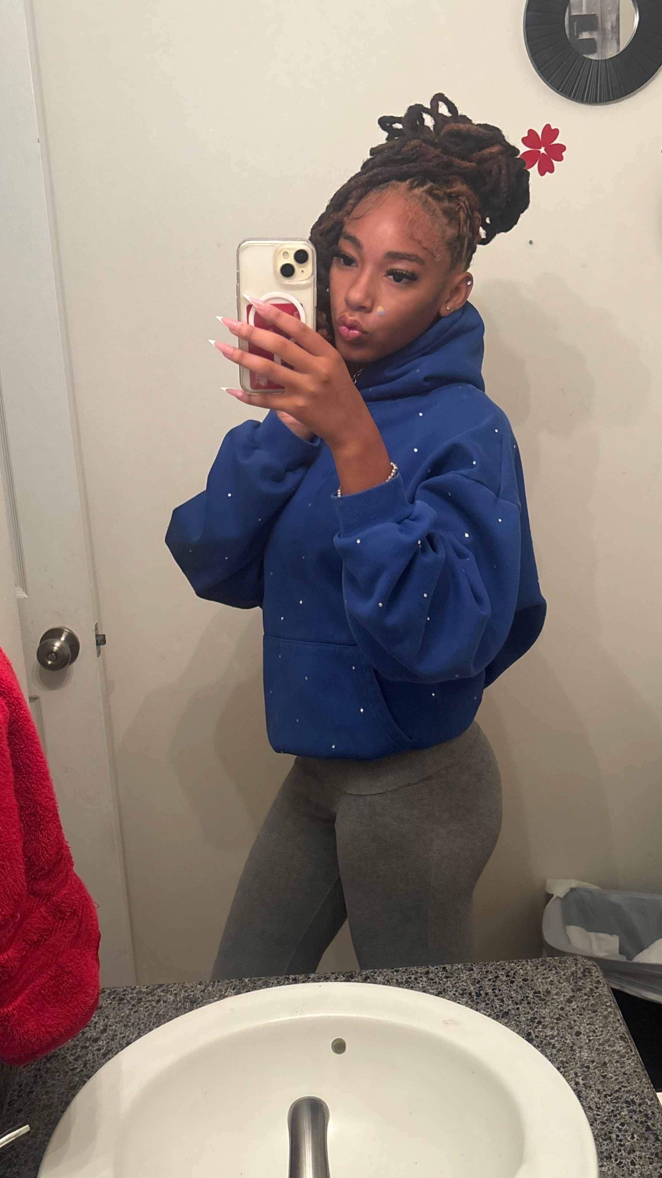 @lightskinfinstaaa_