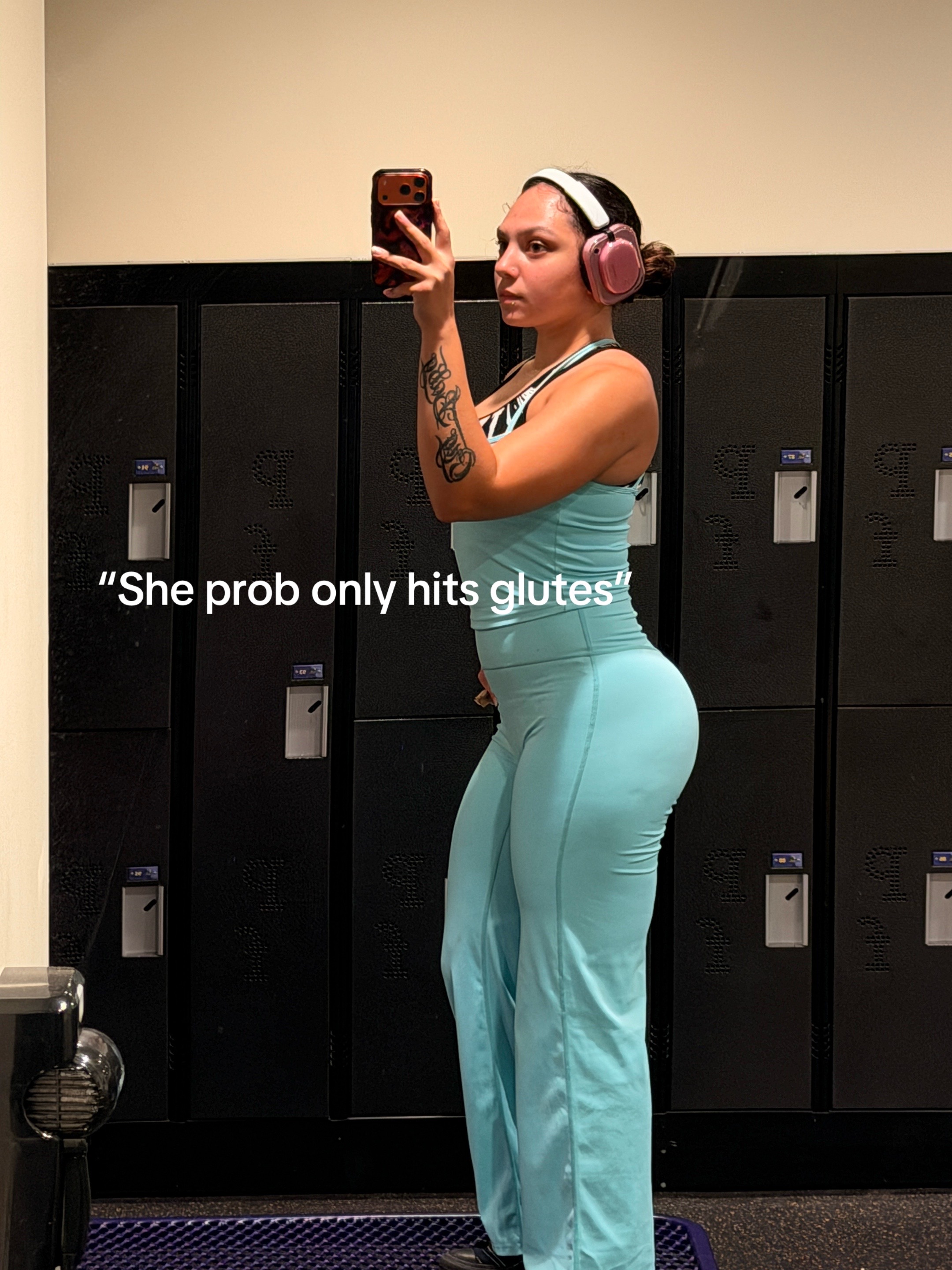 @y2k4y_