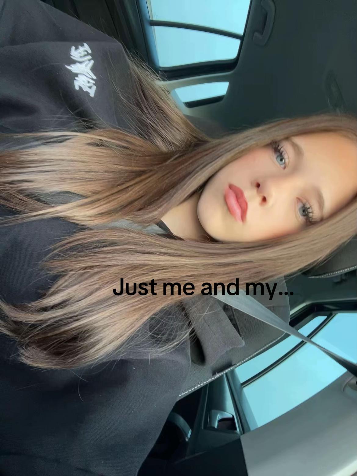 @🪼