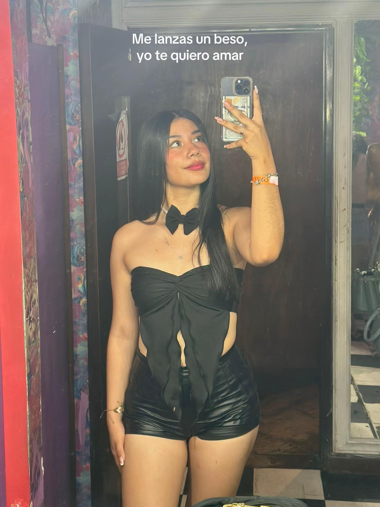 @𝑺𝑨𝑯𝑶𝑴𝒀🐰