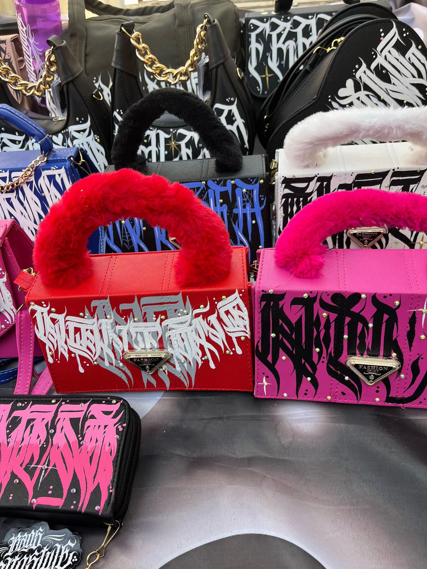 @BagsMaltostyle👜🖌️