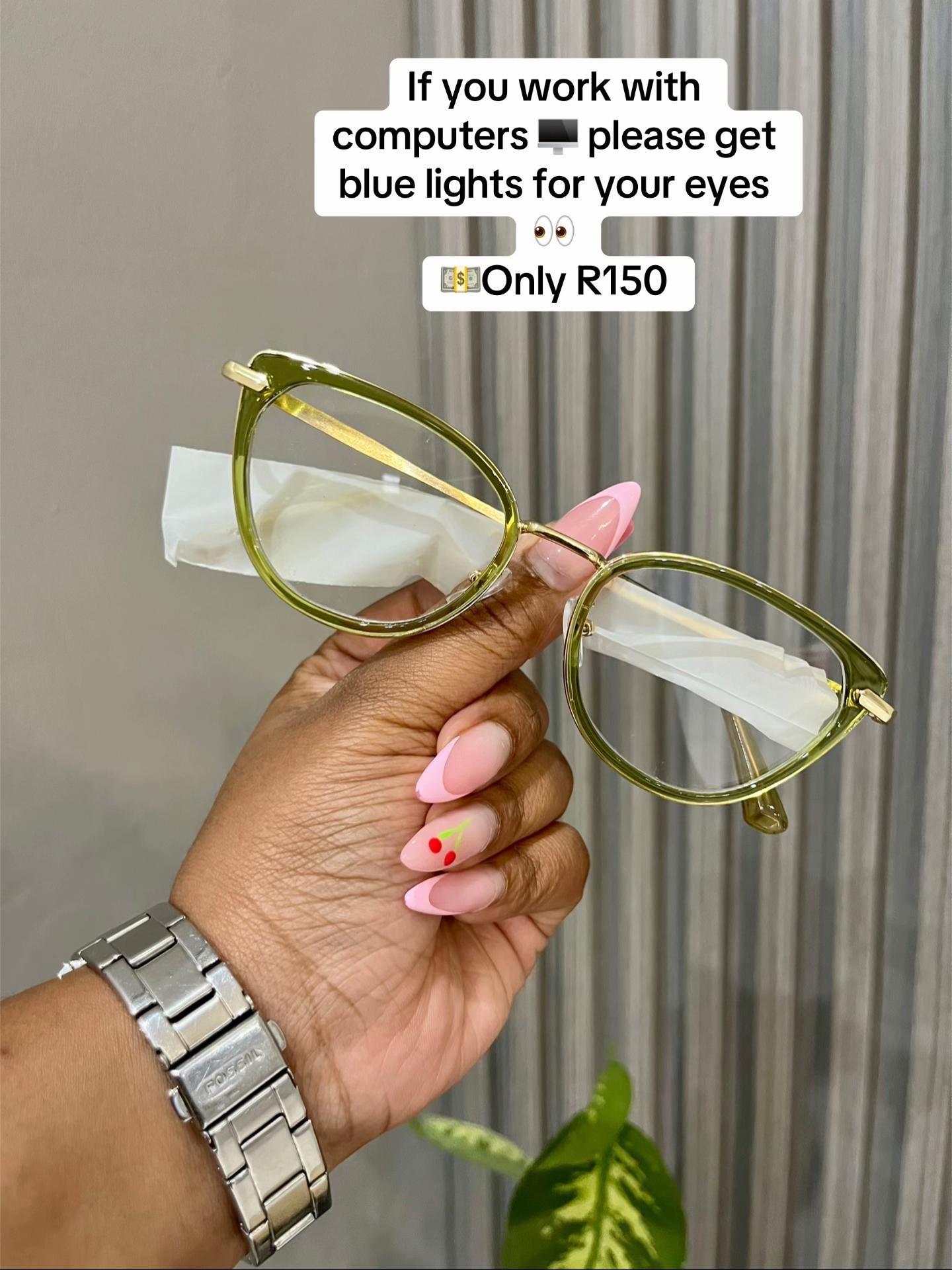 @Colly’s Accessories