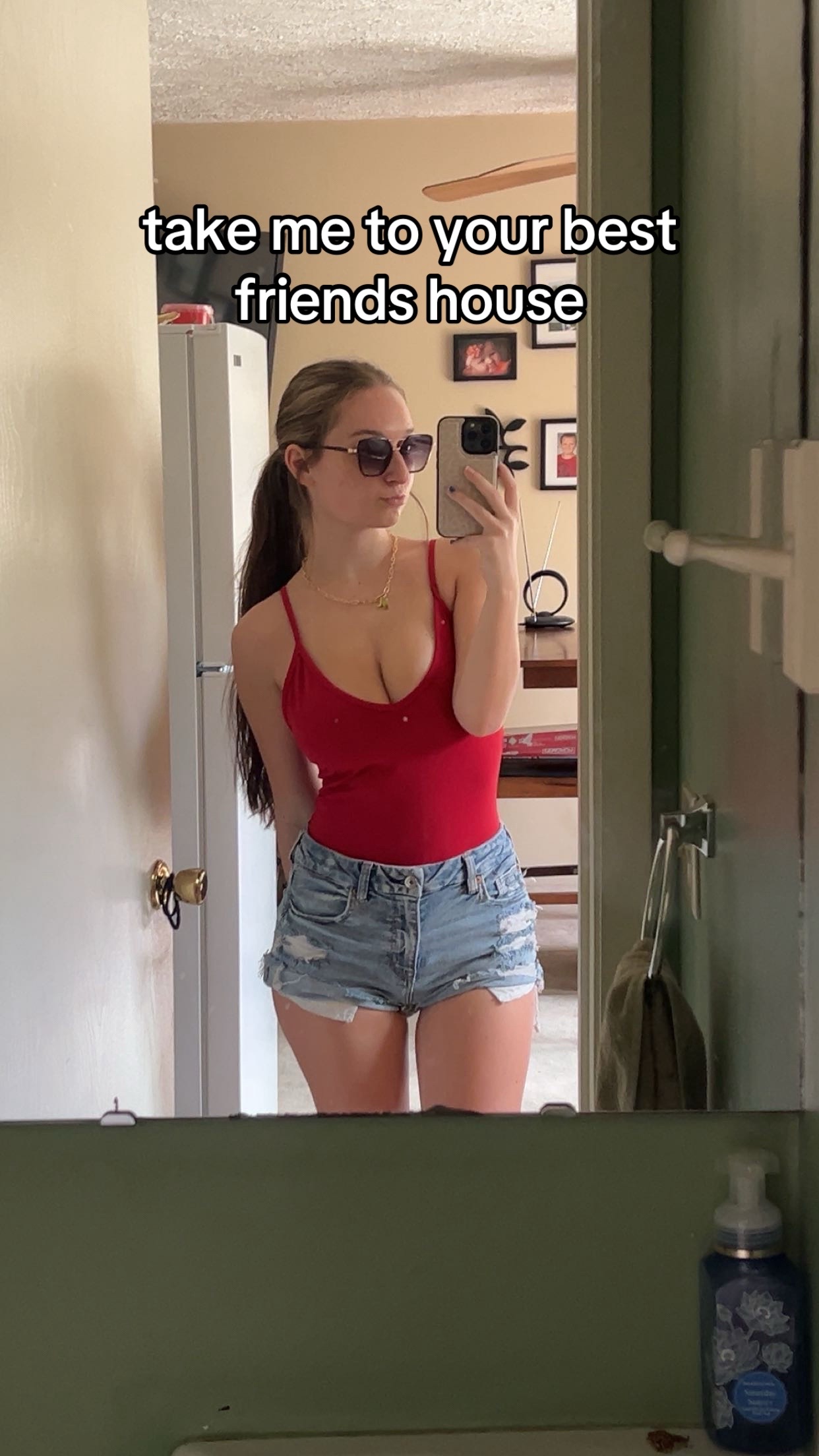 @rachelfreyyy