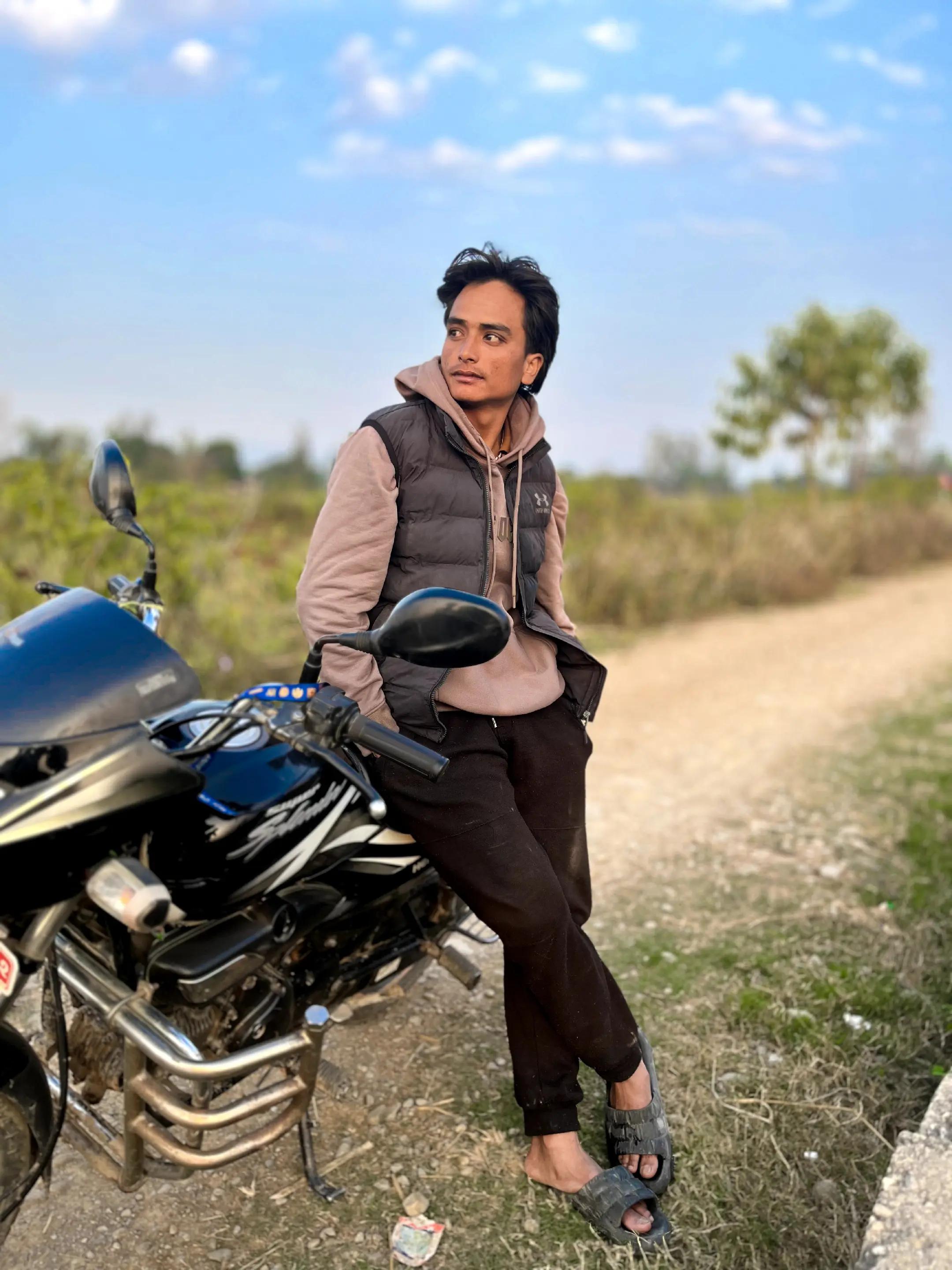 @कुशल घर्ती