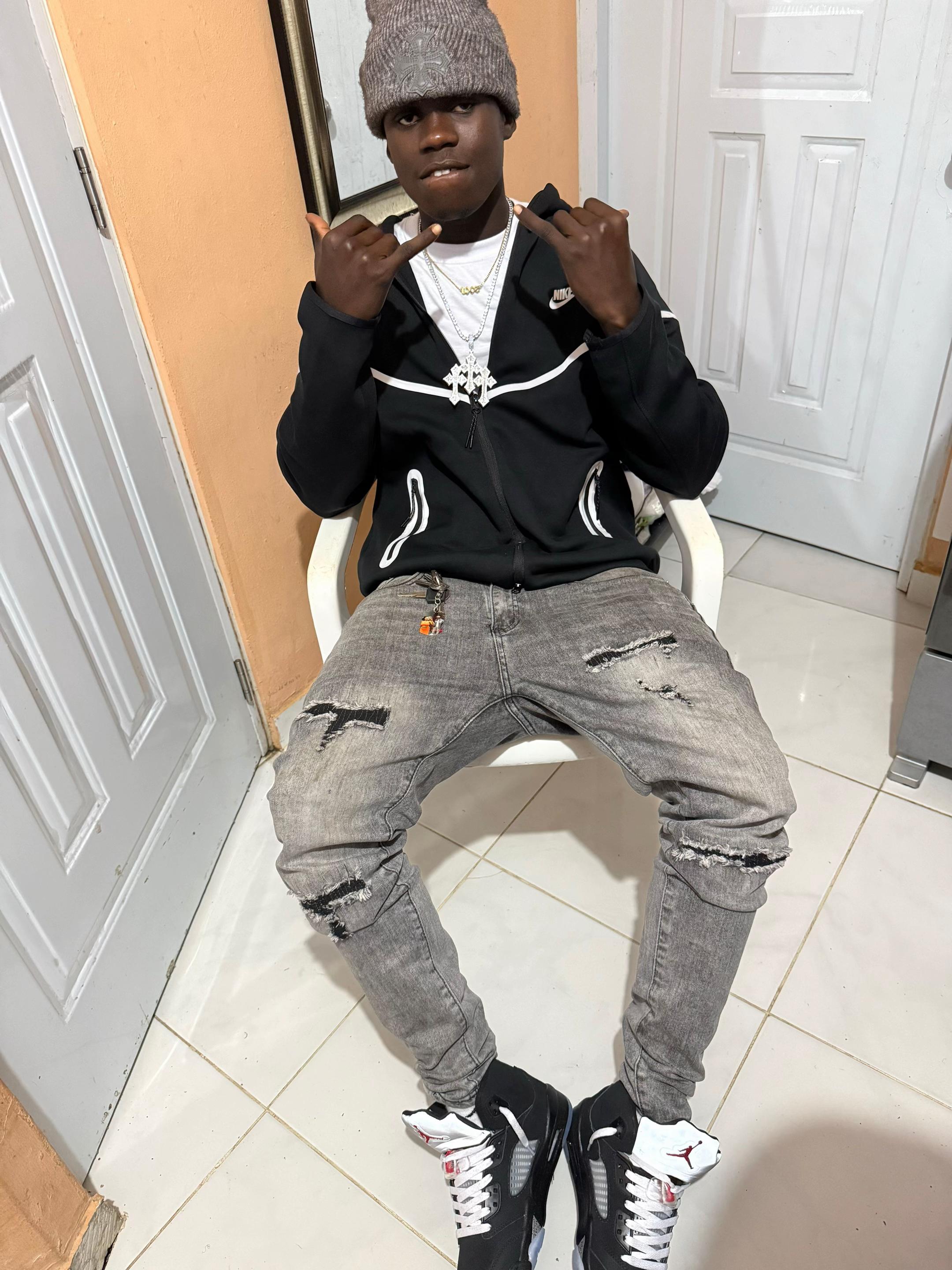 @MAUDELET SWAG CEO