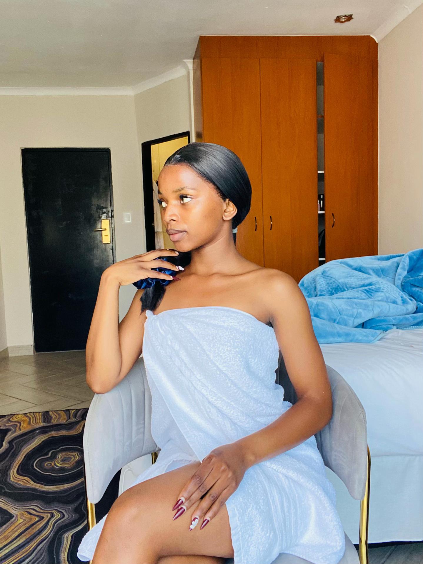 @It’s.your_girl.takirra