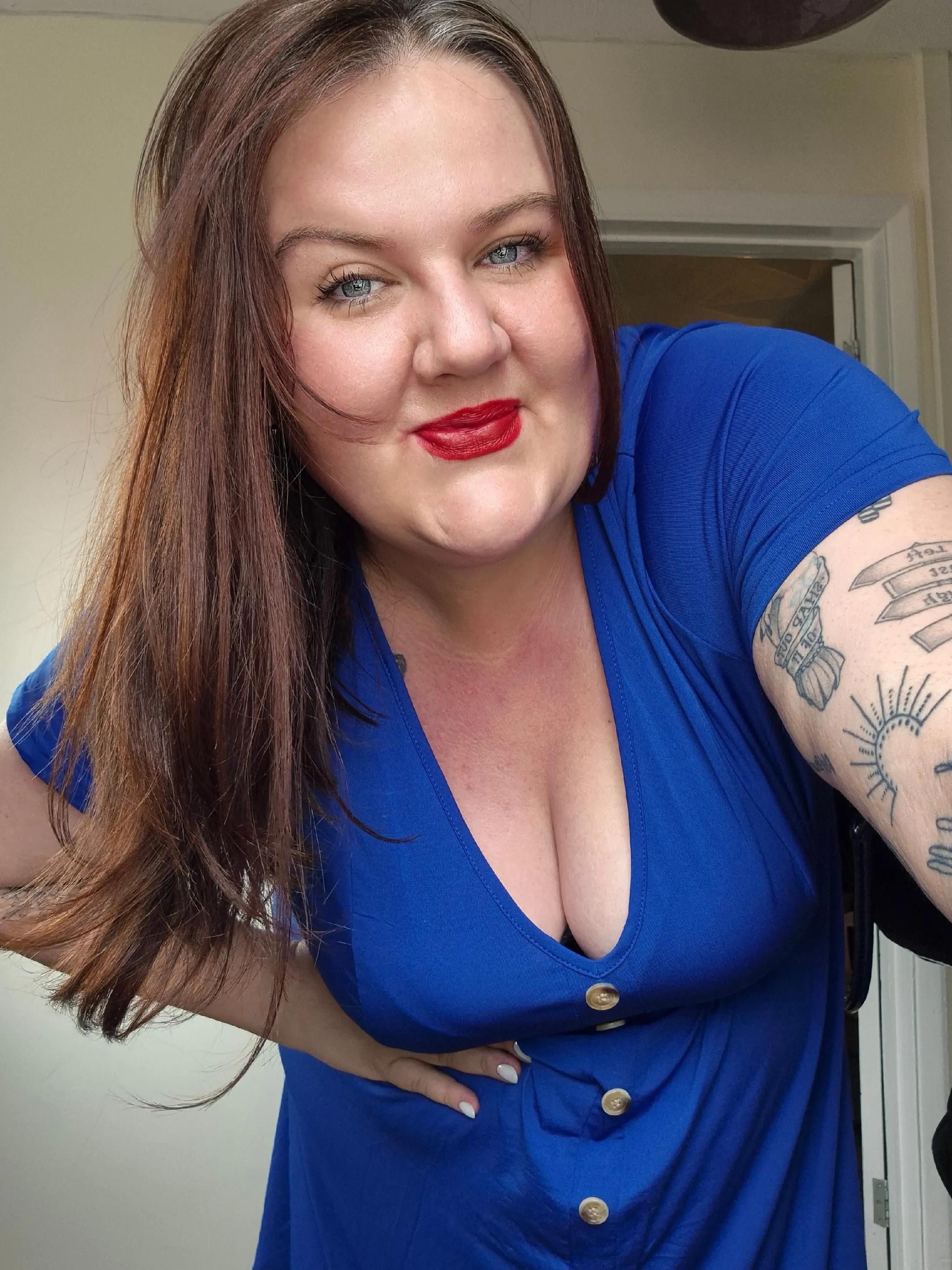 @Laura | Plus Size Confidence