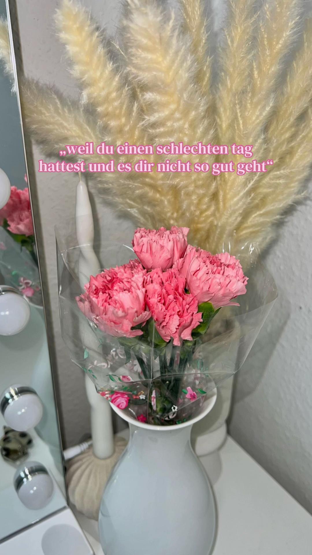 @𝗆𝖾𝗅𝗂𝗇𝖺💌
