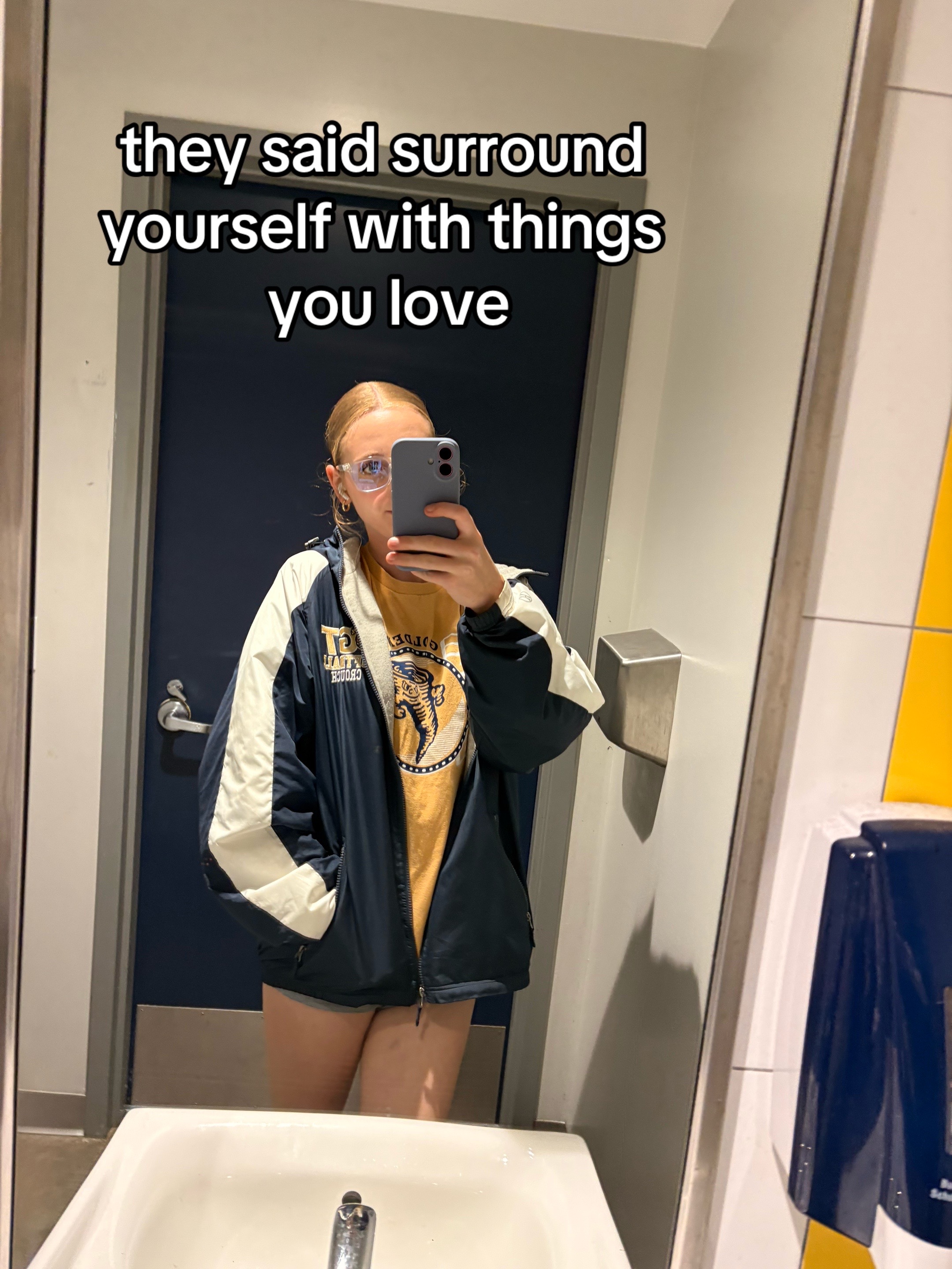 @heyitskiki