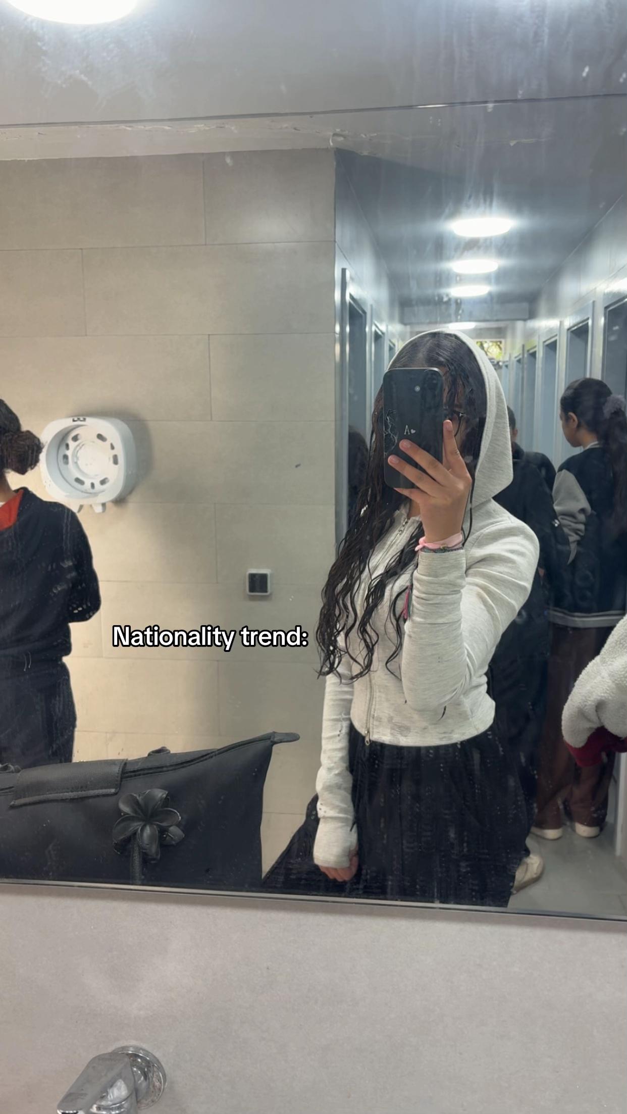 @𝐑𝐚𝐧𝐨𝐮𝐜𝐡𝐞