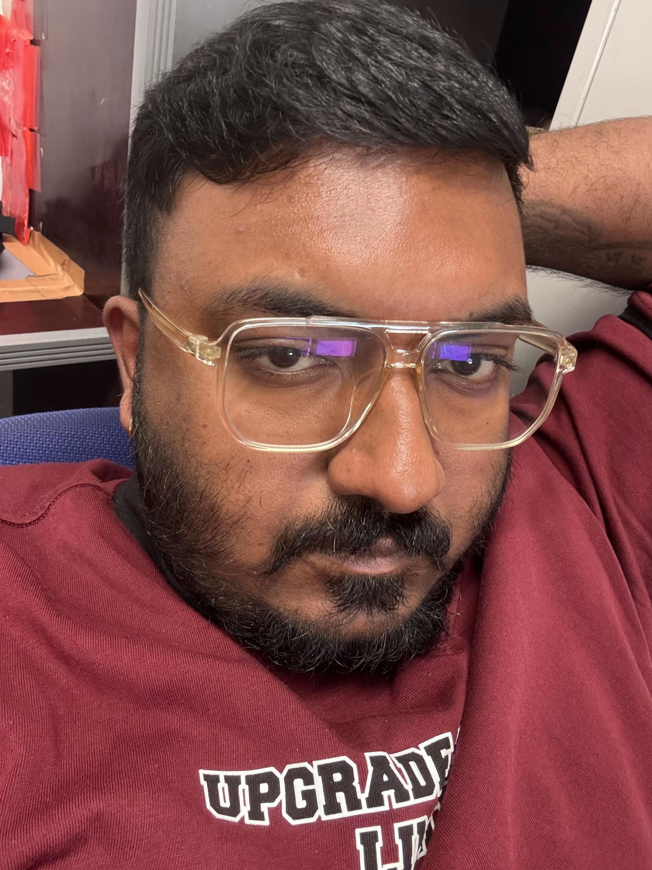 @MOGANRAJ (TKS)