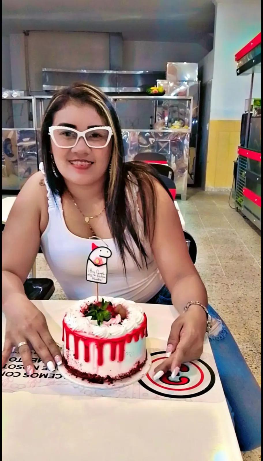 @mairaguevara909