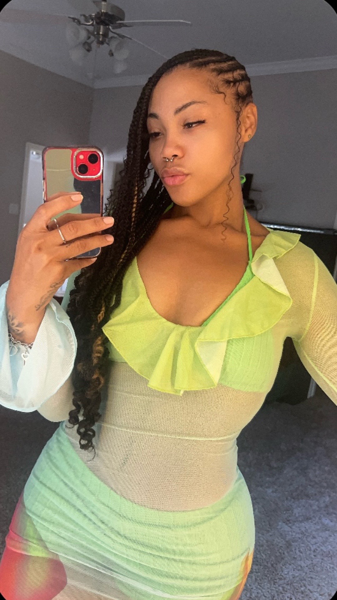 @TheRealDesha