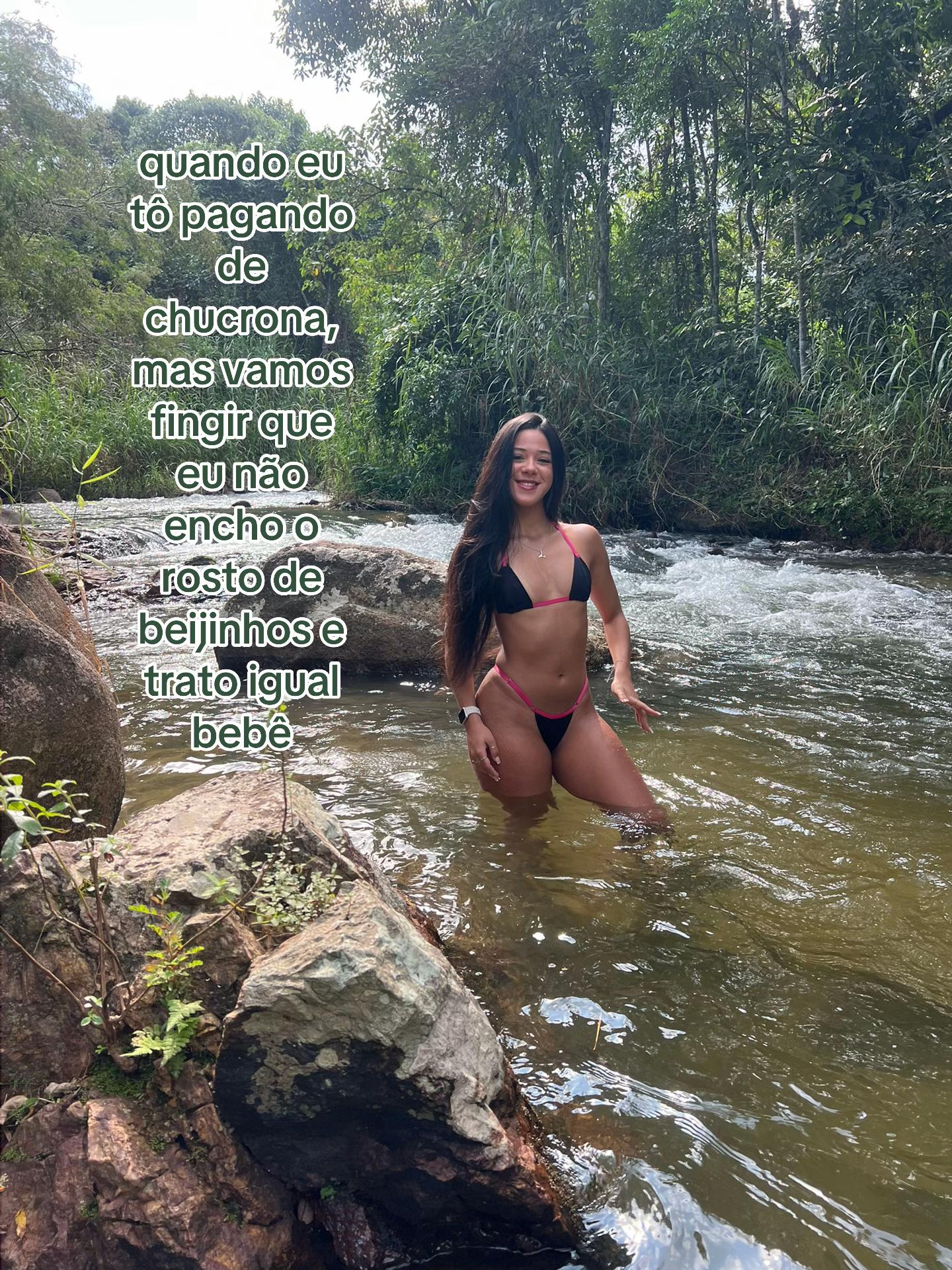 @ana_claraaa022