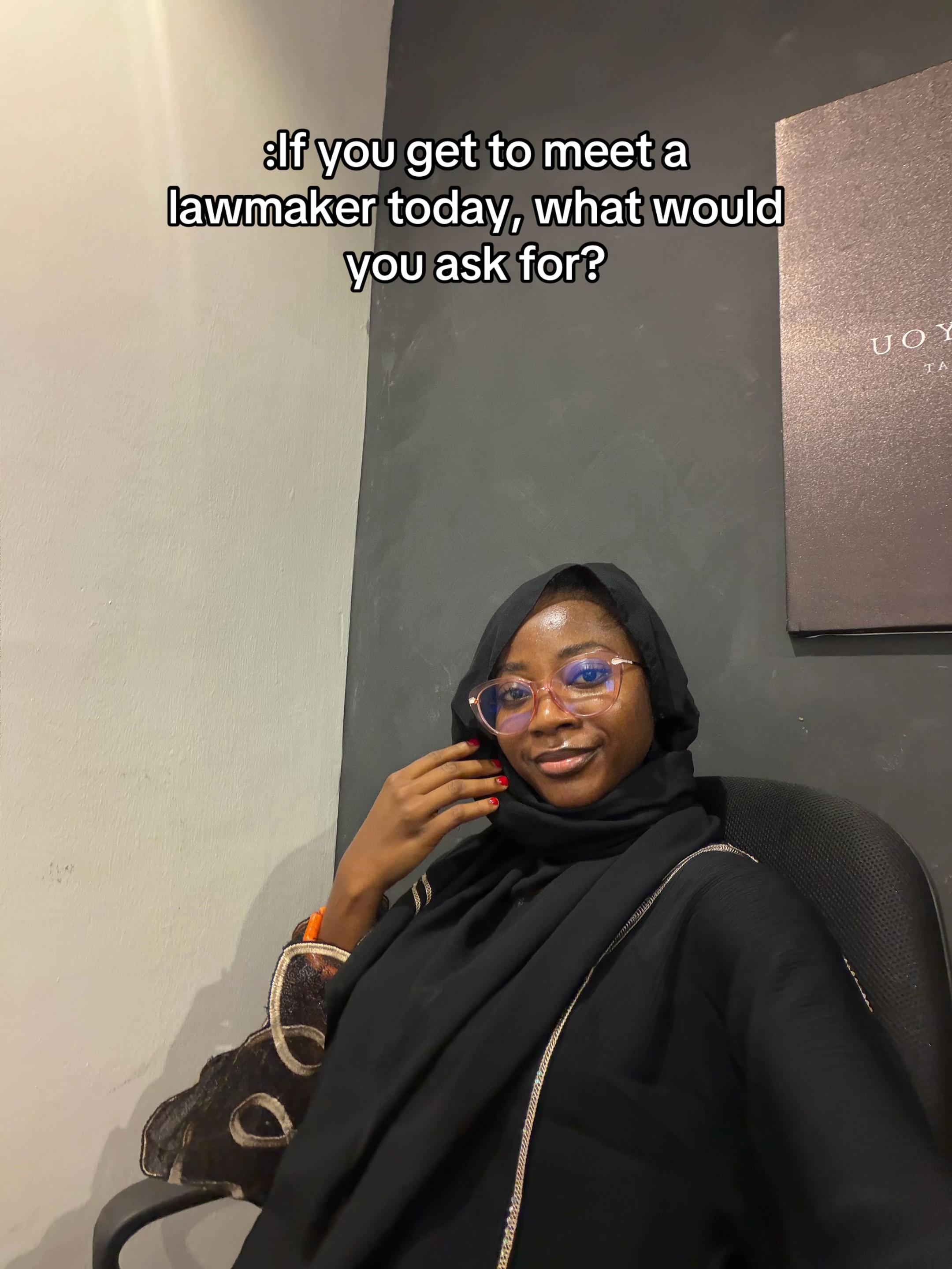 @The placard girl ๐