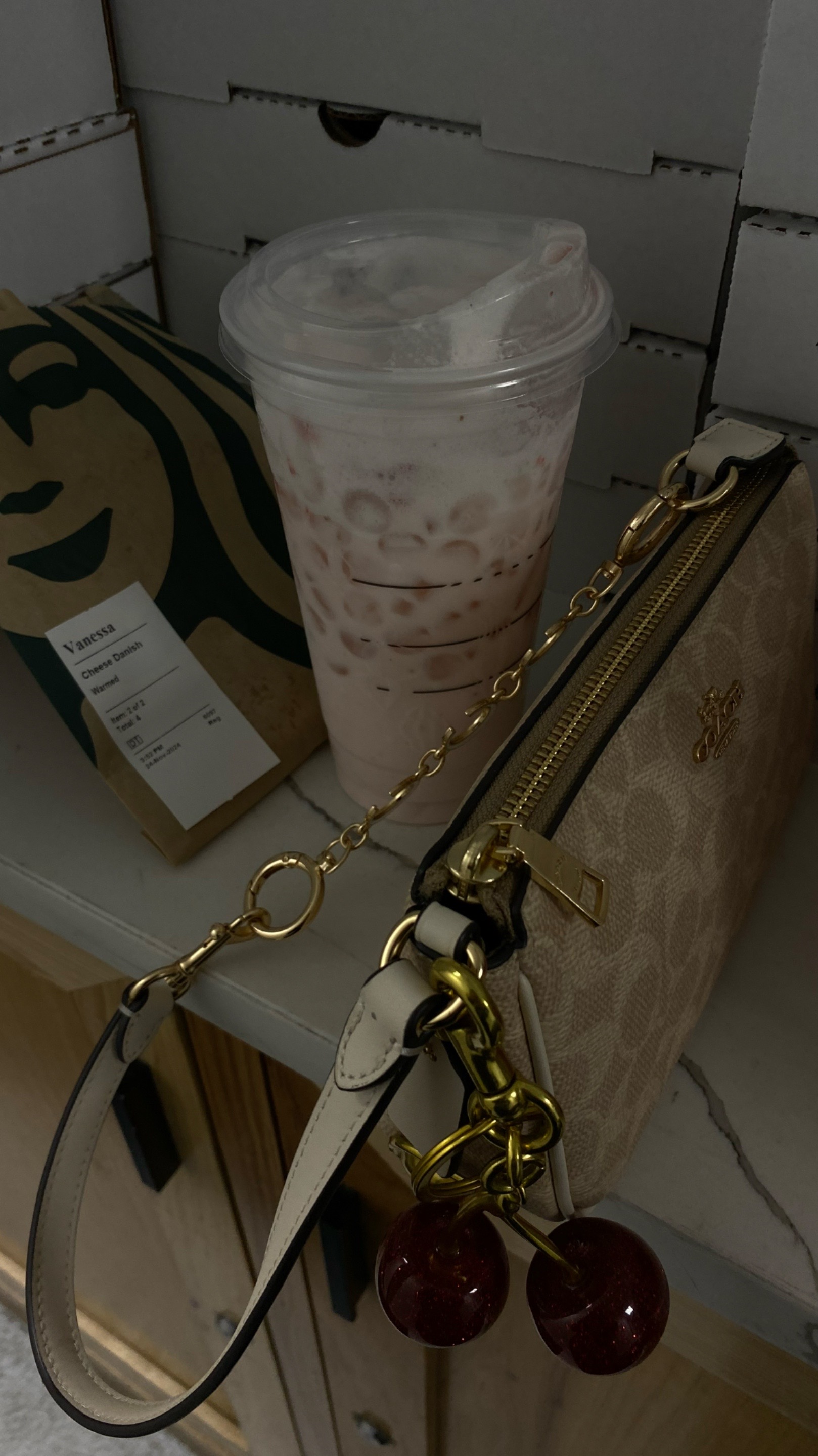 @๐ฉ๐ถ๐๐ถ๐๐๐๐