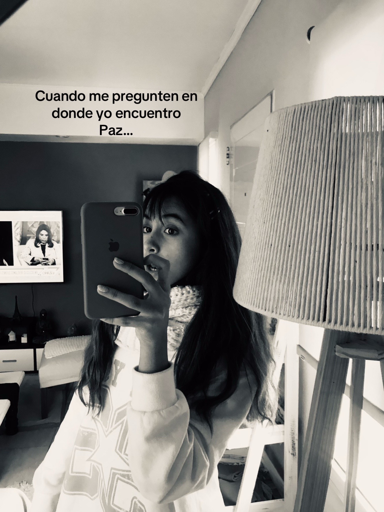 @Ximena González