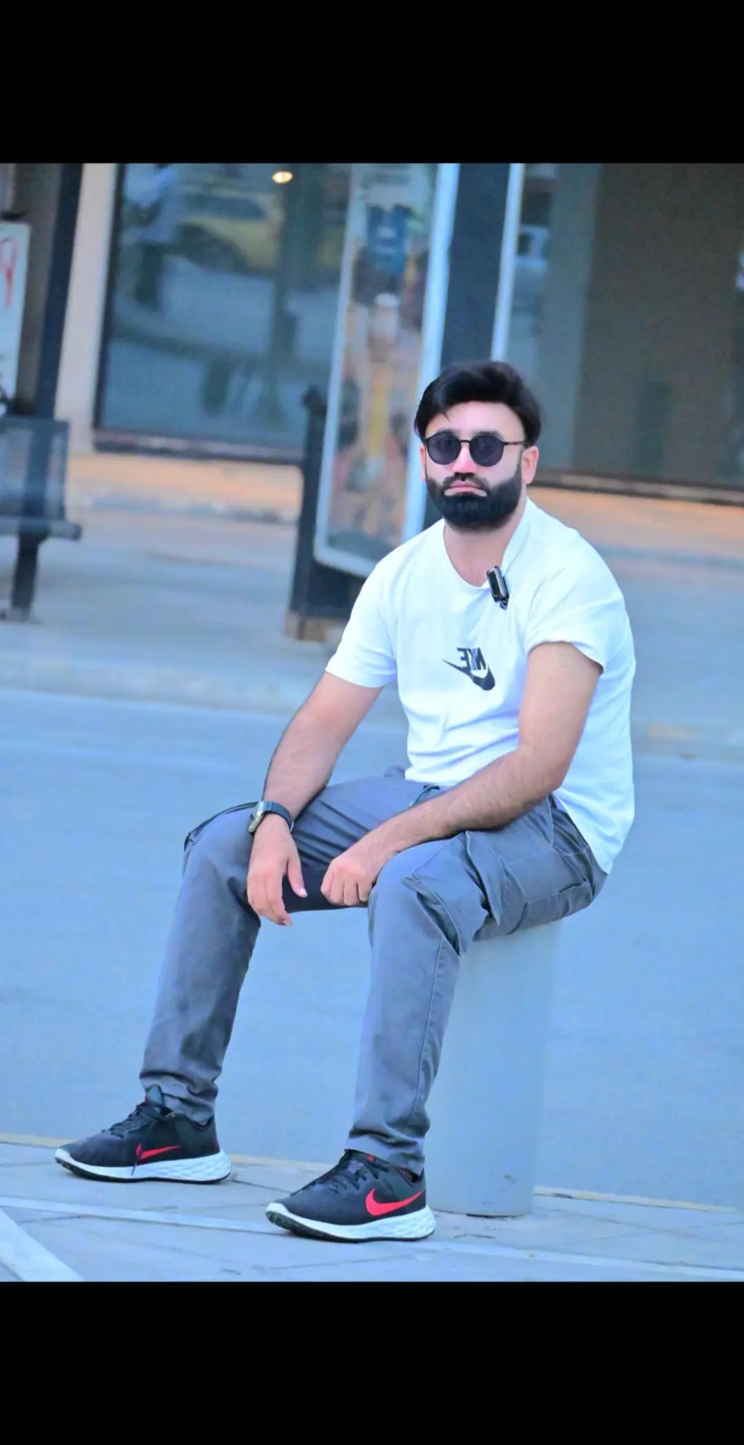 @Bagga Saroya 804